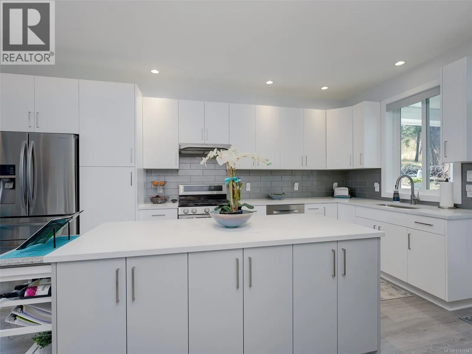 2407 Mountain Heights Dr