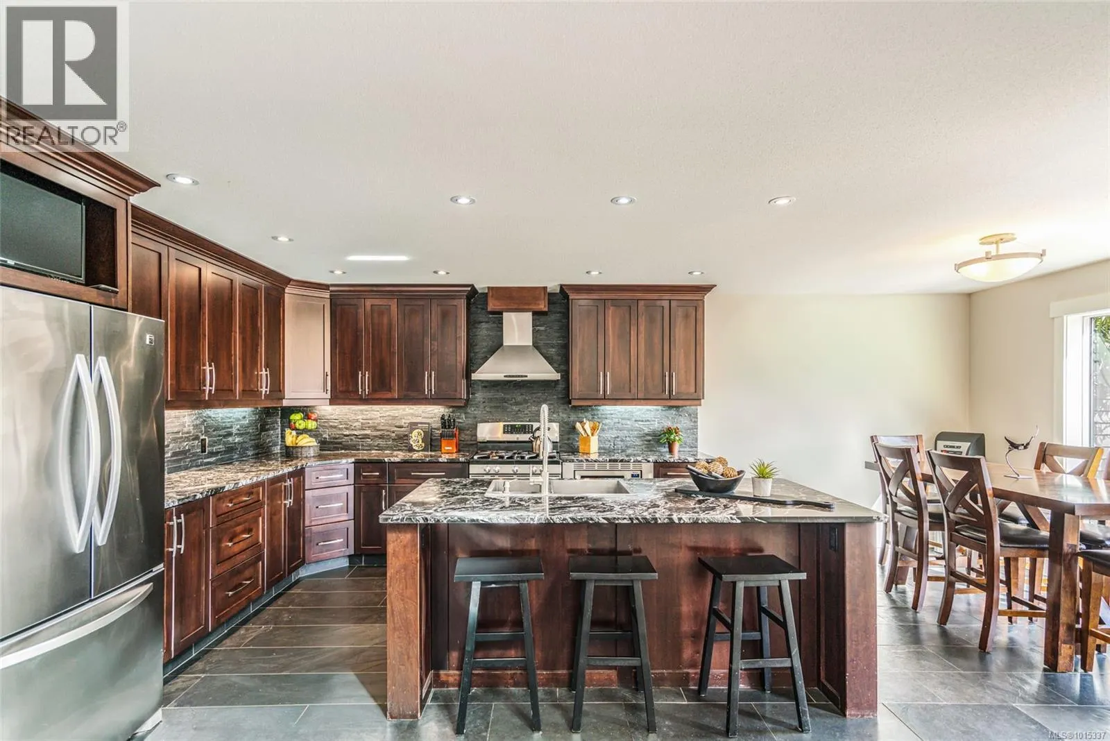 2466 Summerset Rd