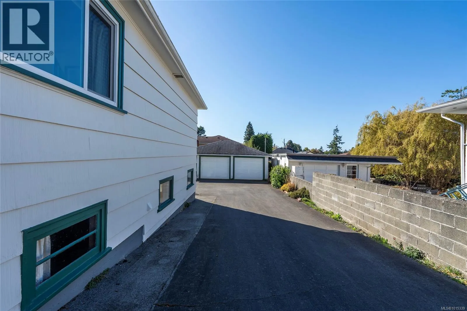 1131 Heald Ave