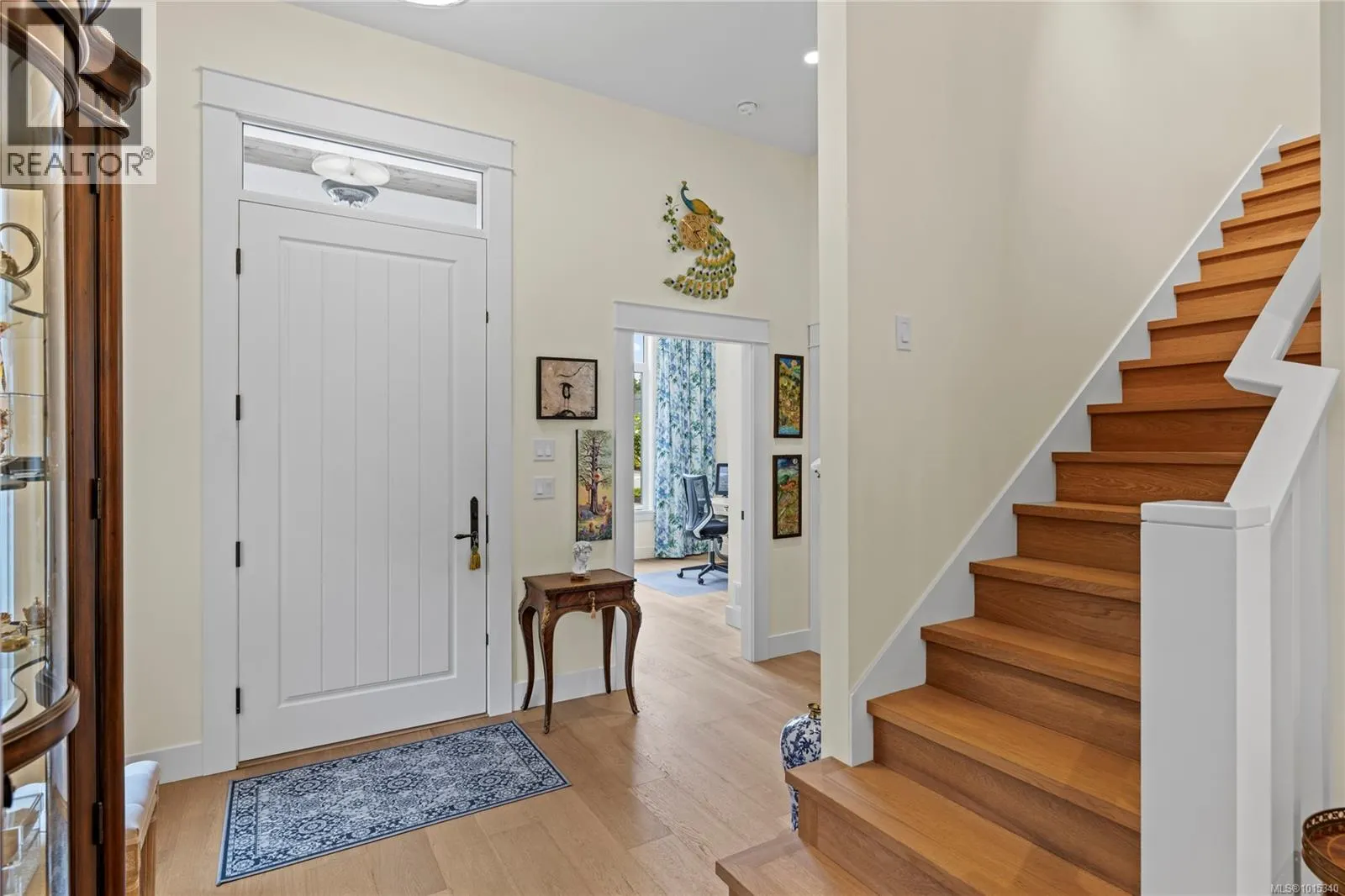 1353 Parkhurst Pl