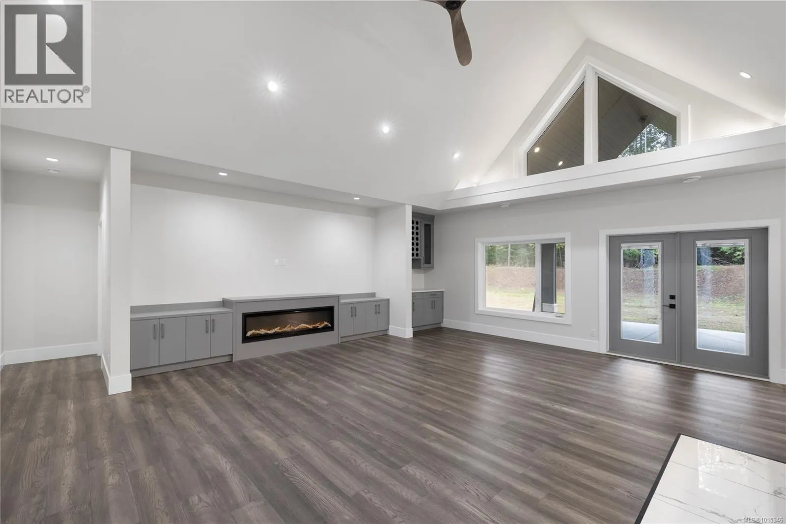 1940 Timberlake Pl
