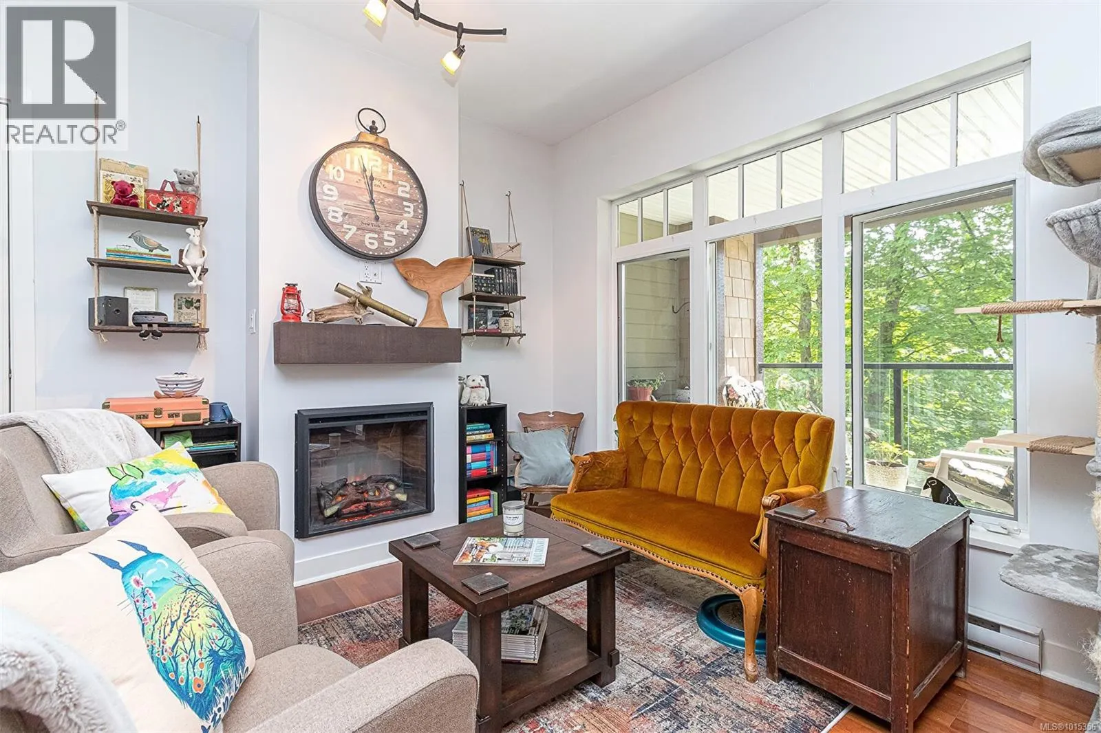 210/212 1395 Bear Mountain Pkwy