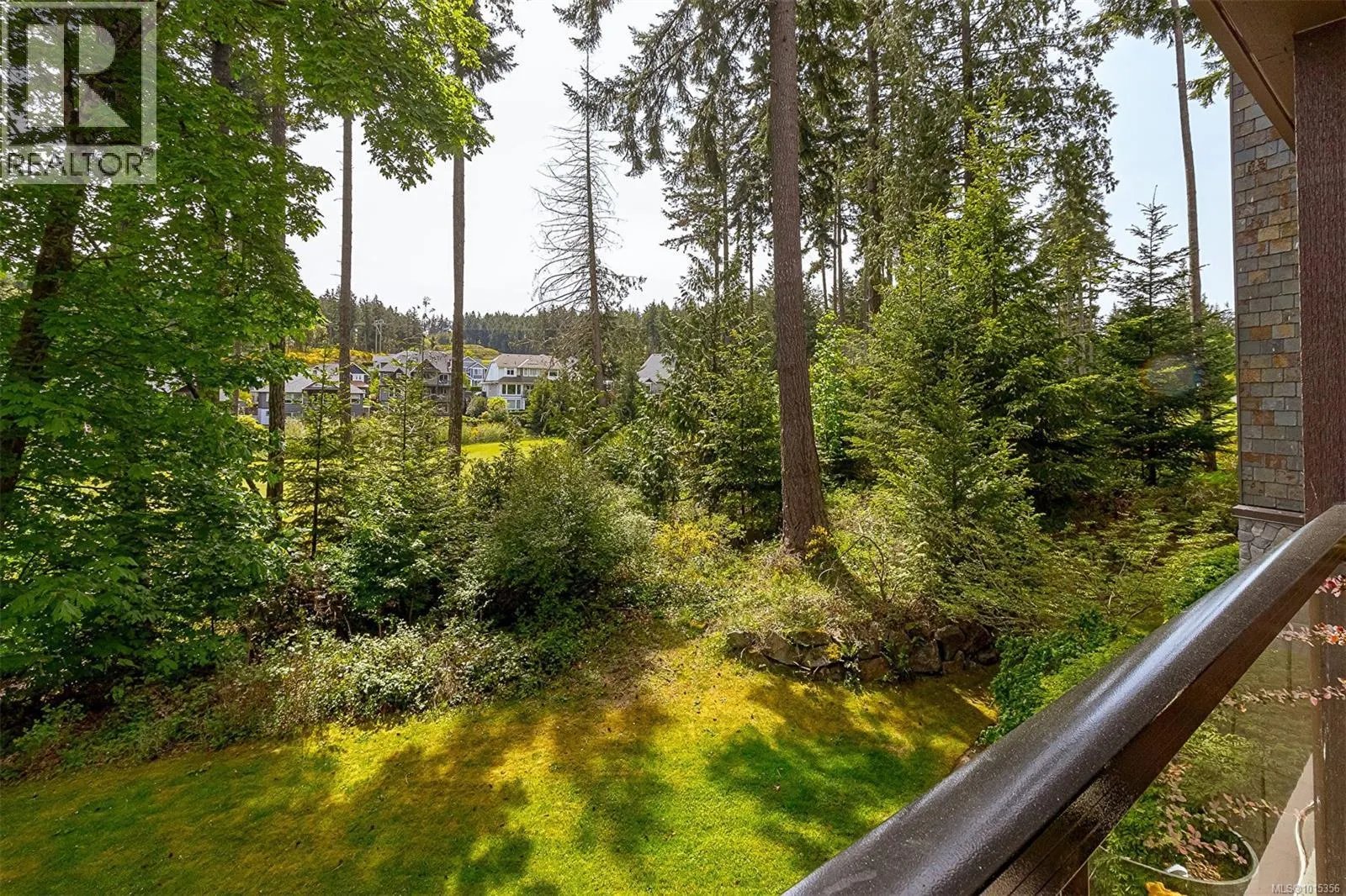 210/212 1395 Bear Mountain Pkwy