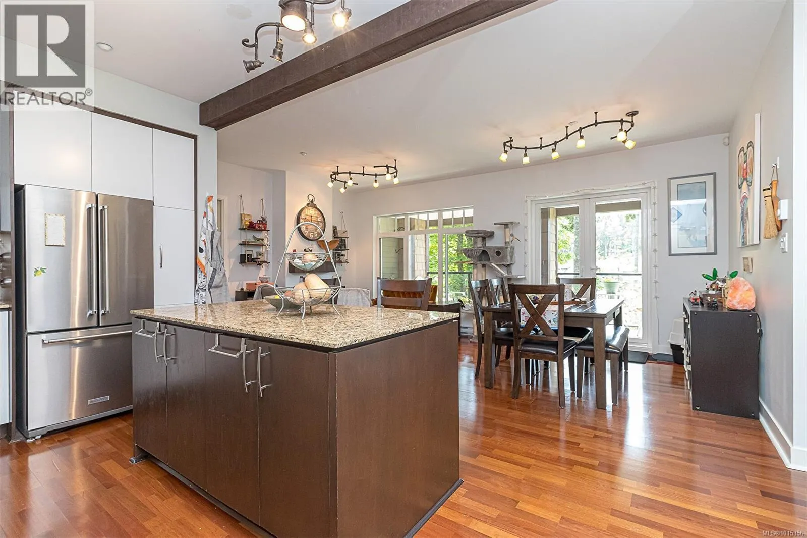 210/212 1395 Bear Mountain Pkwy