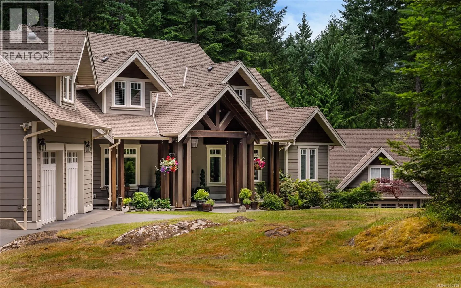 1453 White Pine Terr