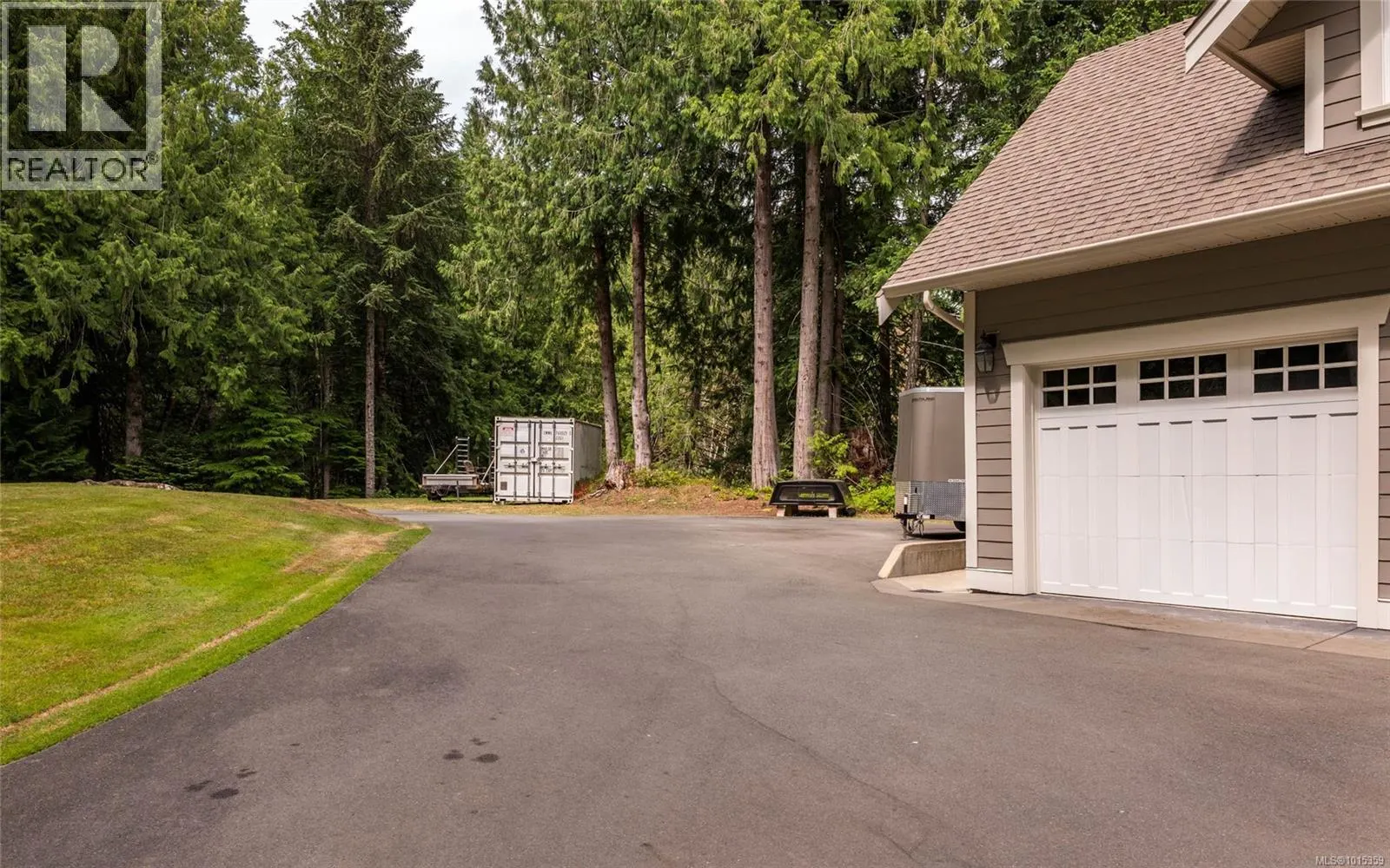 1453 White Pine Terr