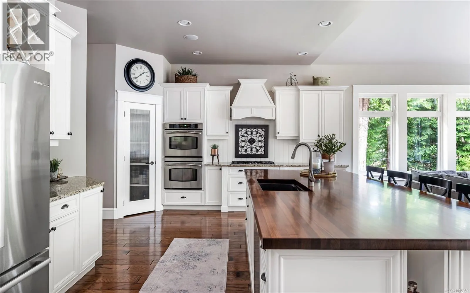 1453 White Pine Terr