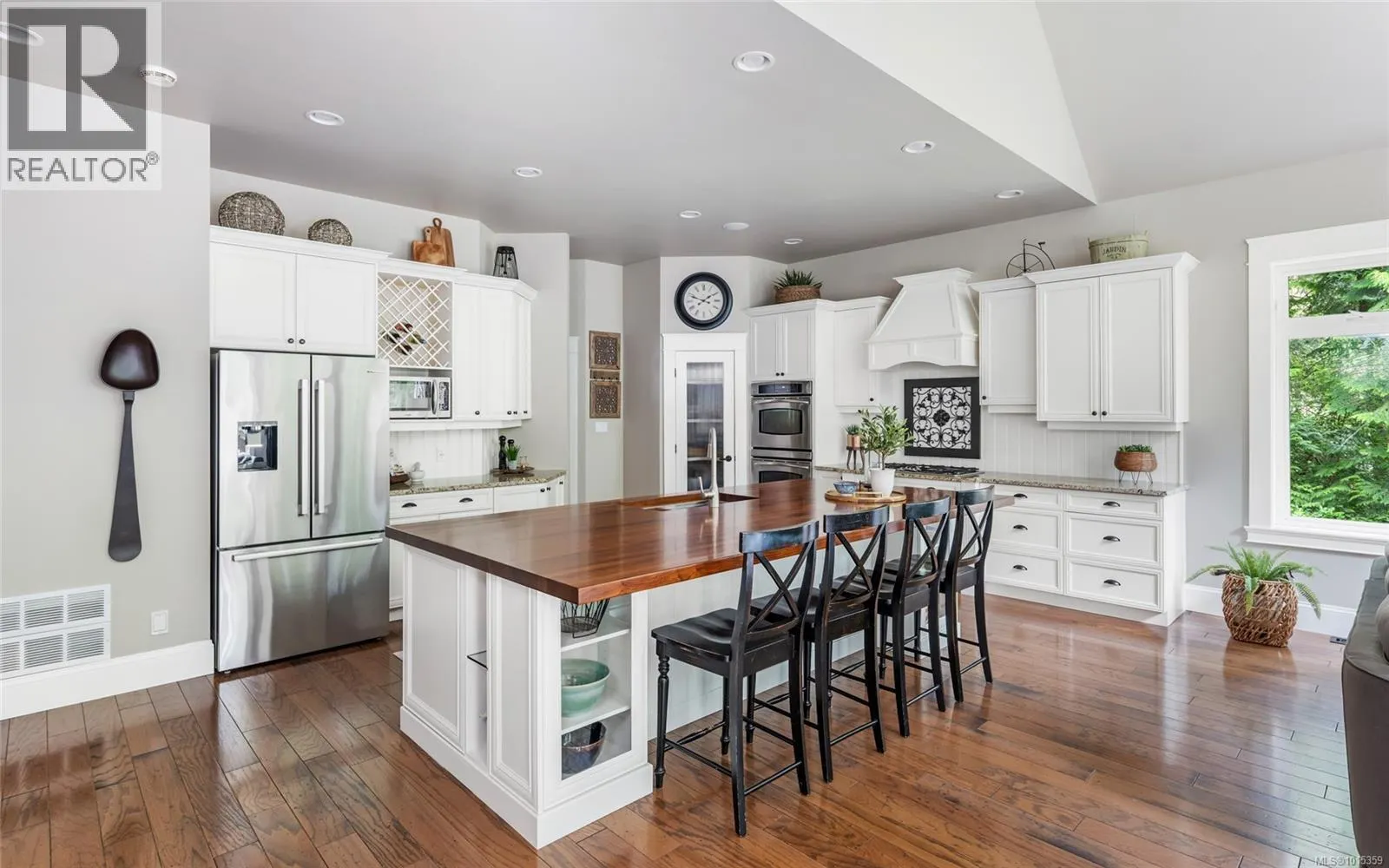 1453 White Pine Terr