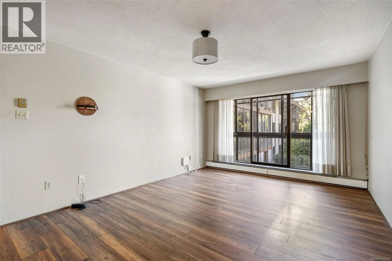 319 1005 Mckenzie Ave