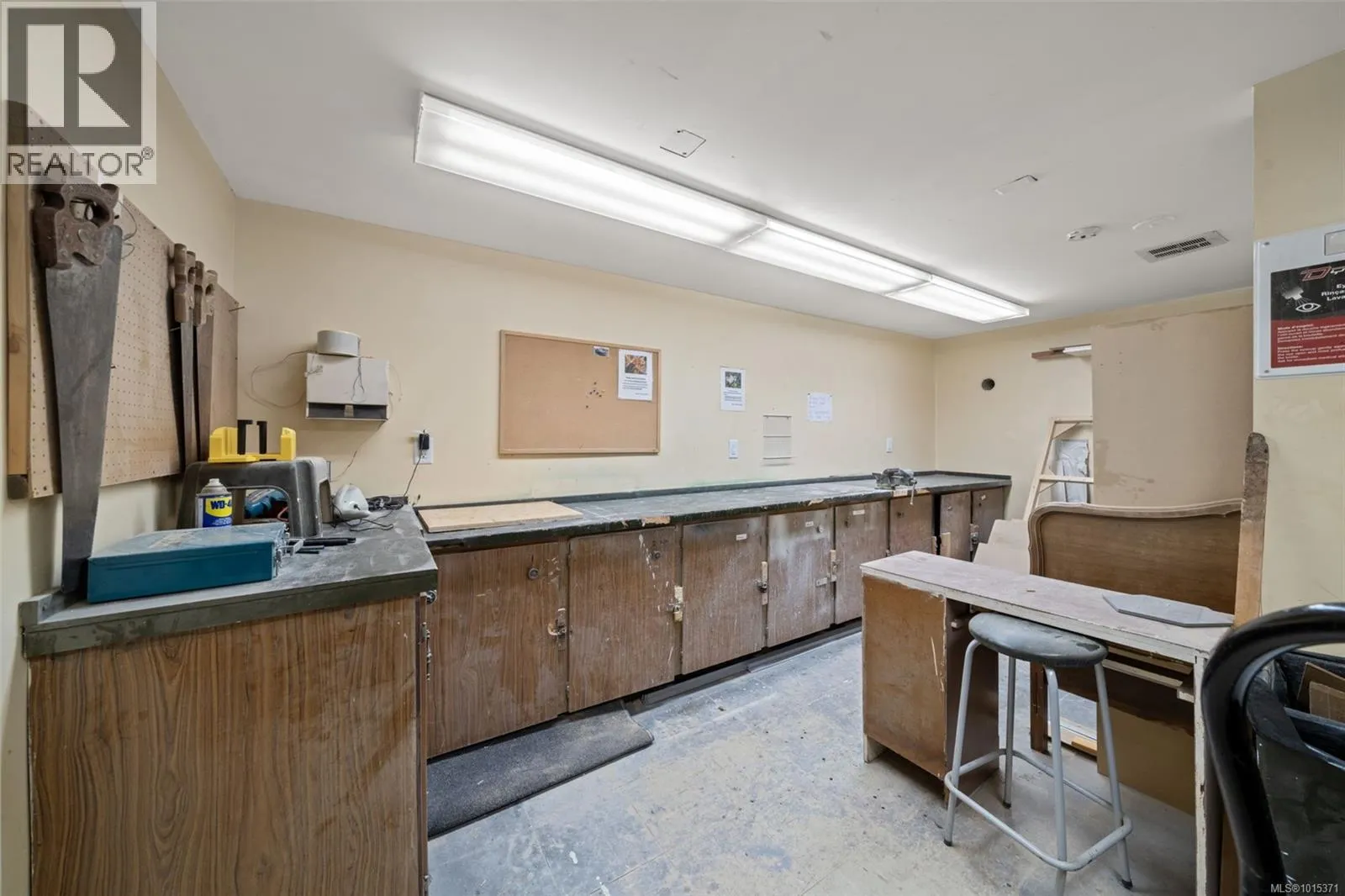 319 1005 Mckenzie Ave