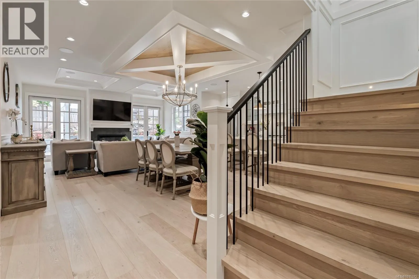 4829 Cordova Bay Rd