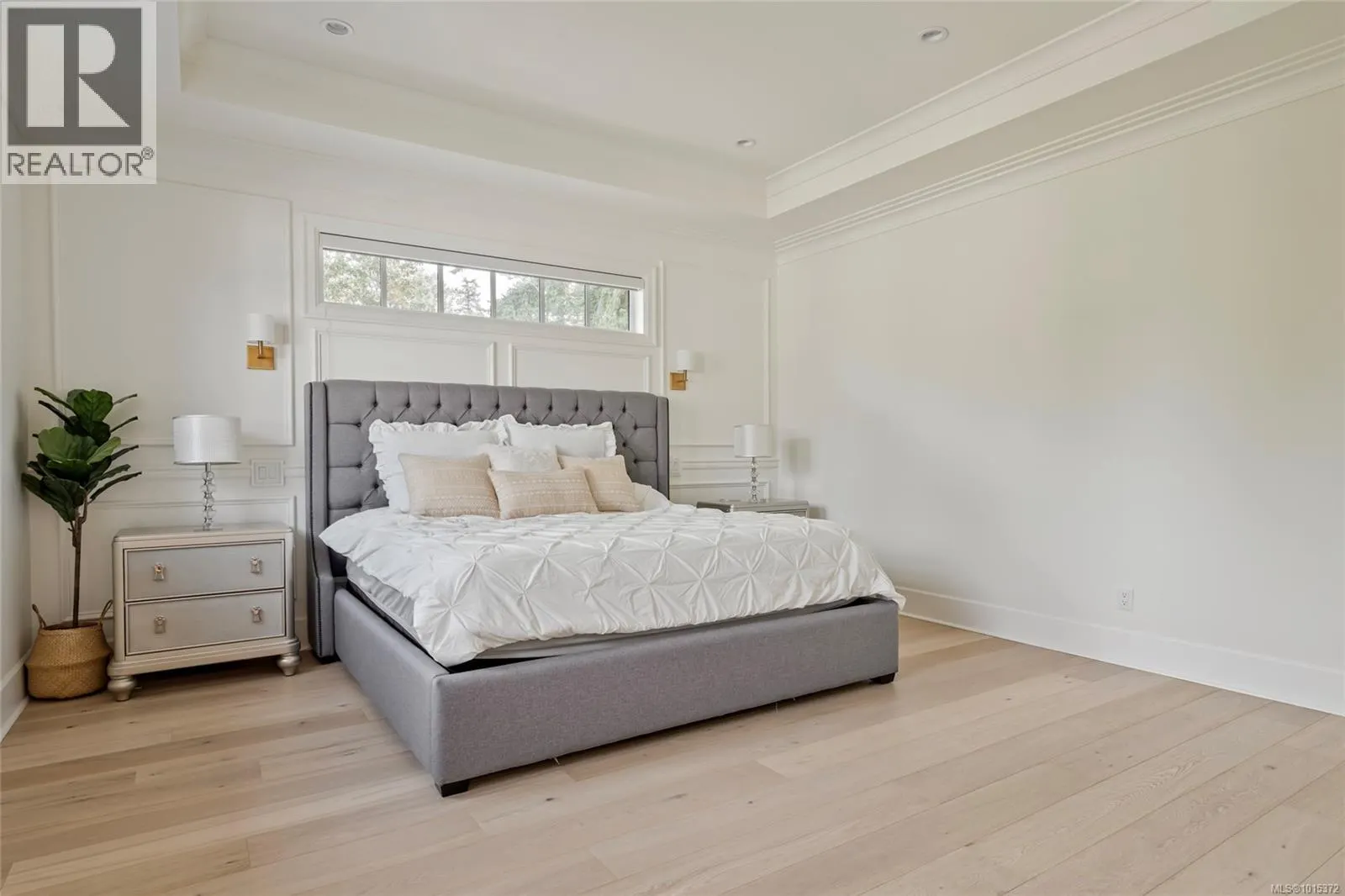 4829 Cordova Bay Rd