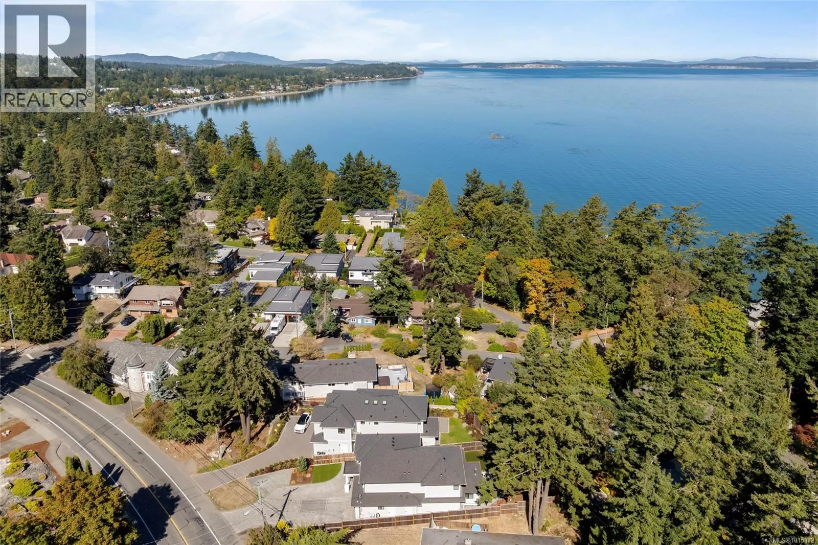 4829 Cordova Bay Rd