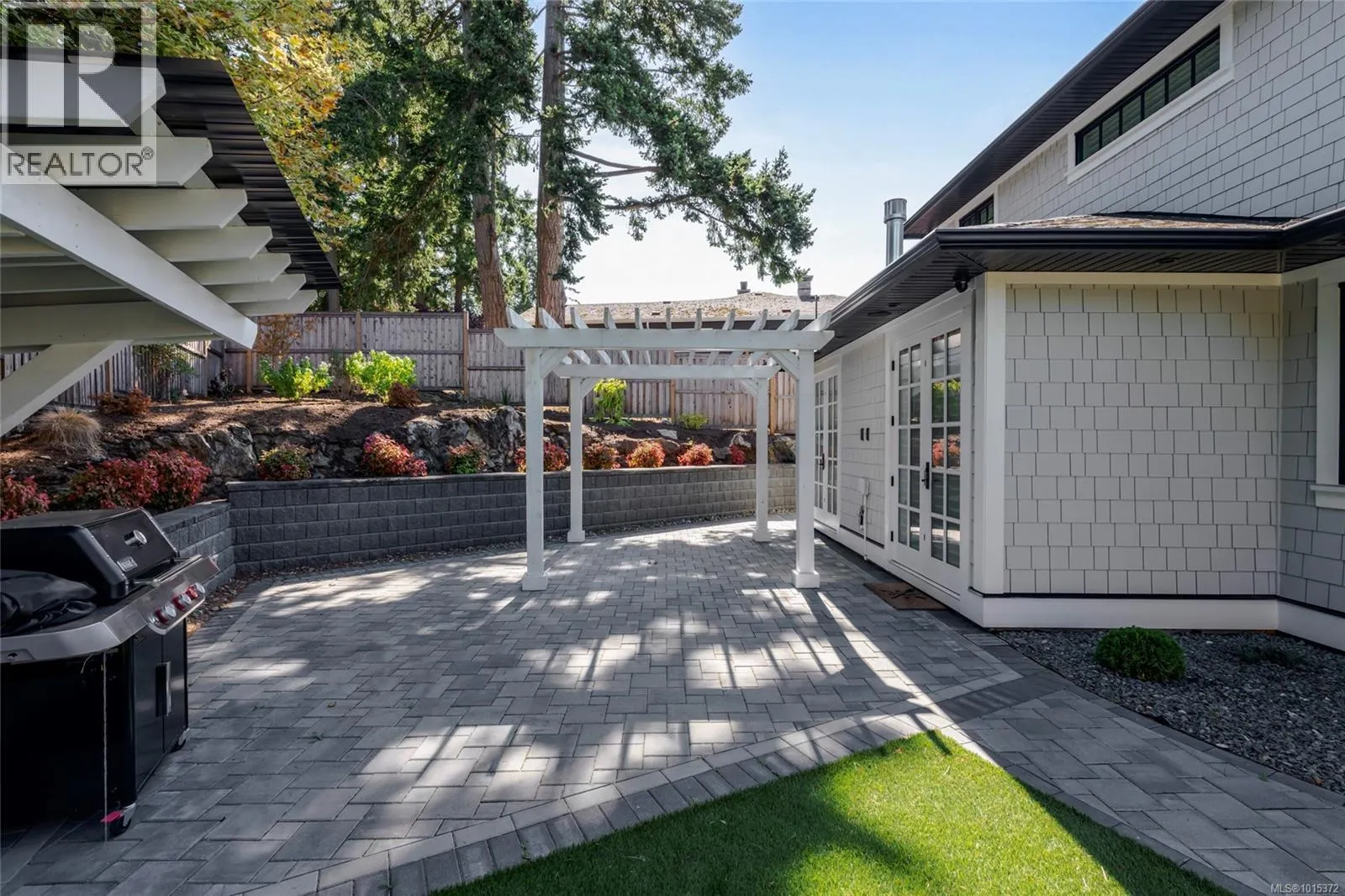 4829 Cordova Bay Rd
