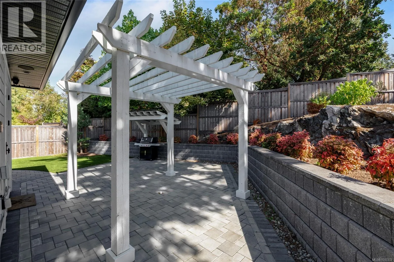 4829 Cordova Bay Rd