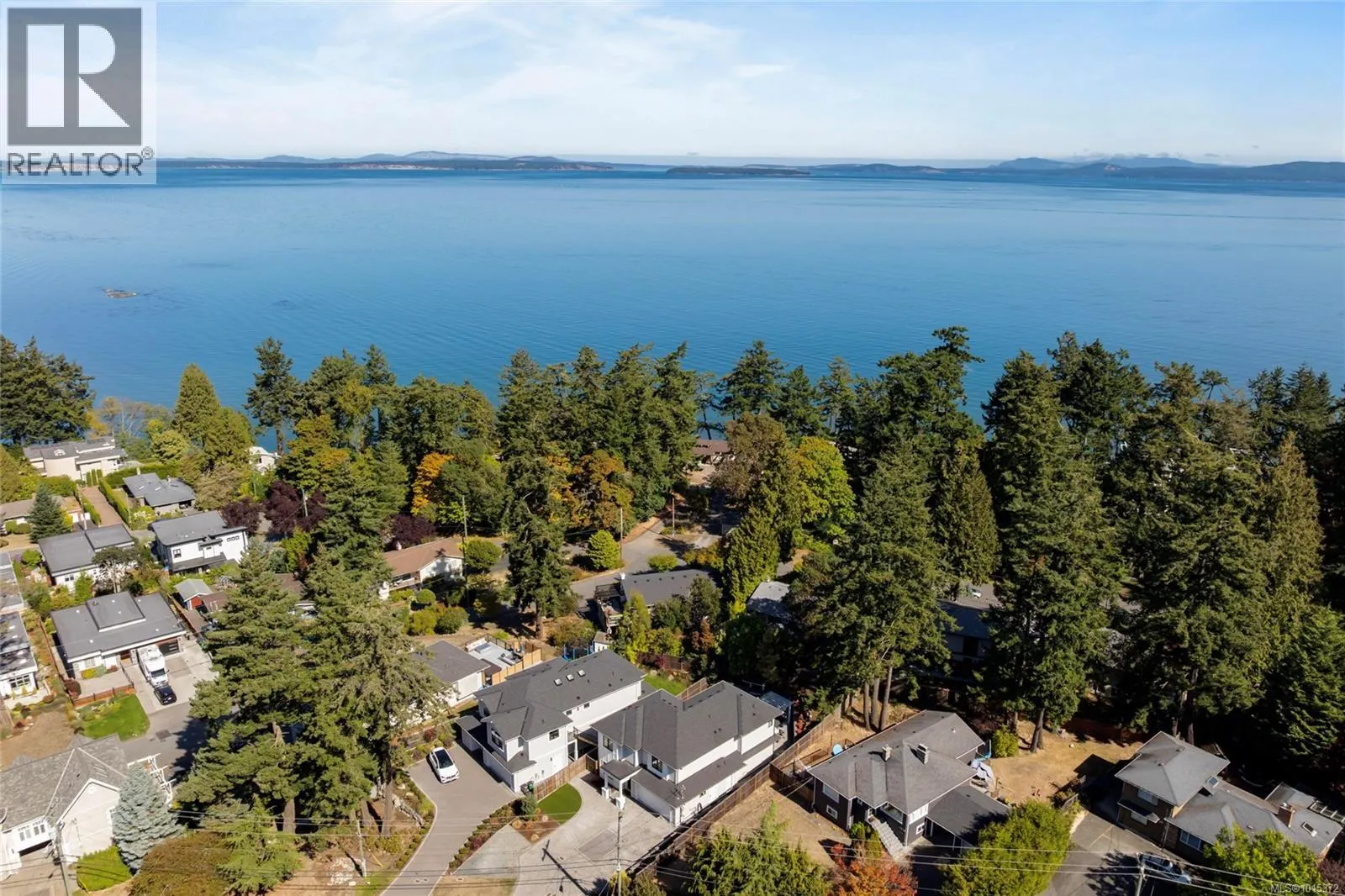 4829 Cordova Bay Rd