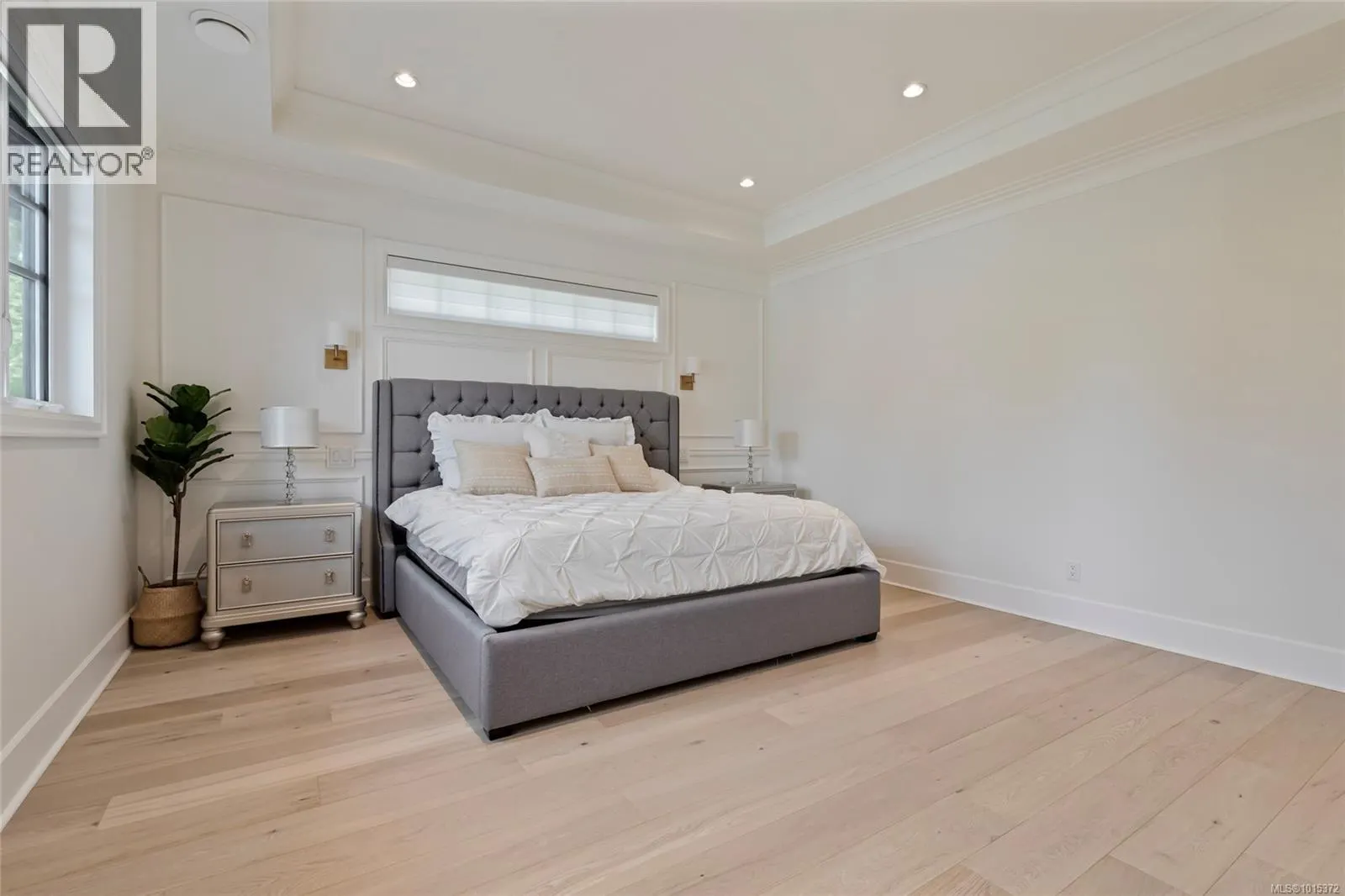 4829 Cordova Bay Rd