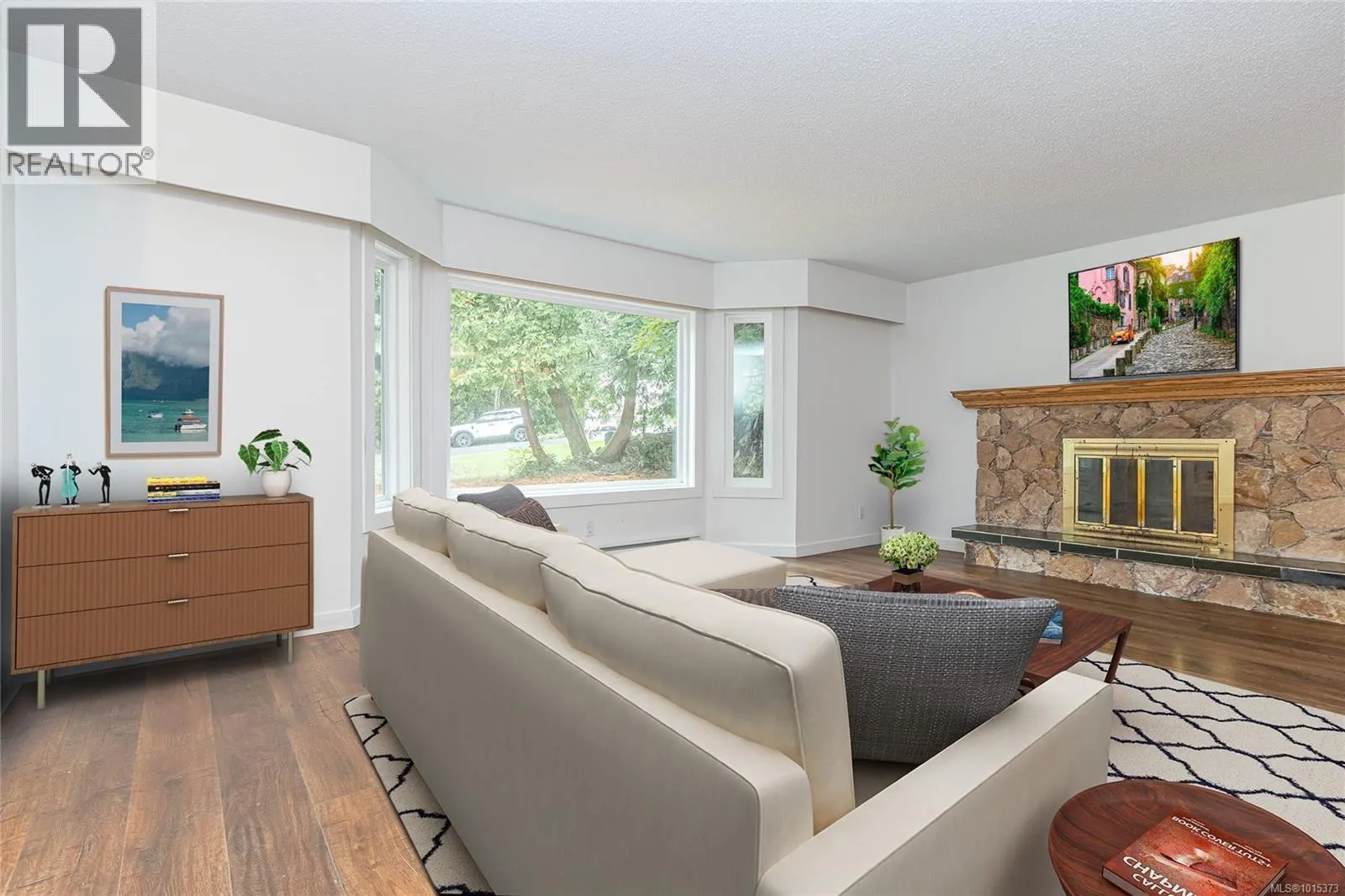 2548 Jeanine Dr