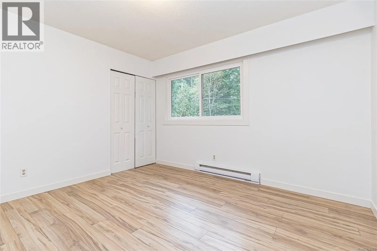 2548 Jeanine Dr