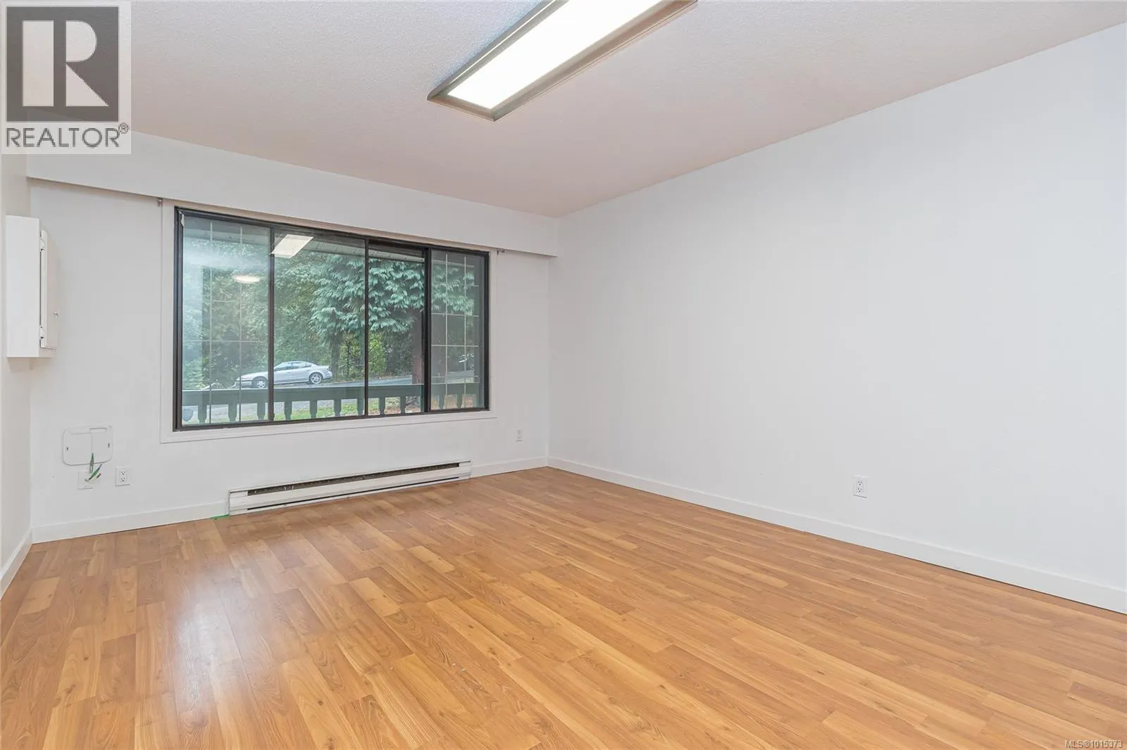 2548 Jeanine Dr