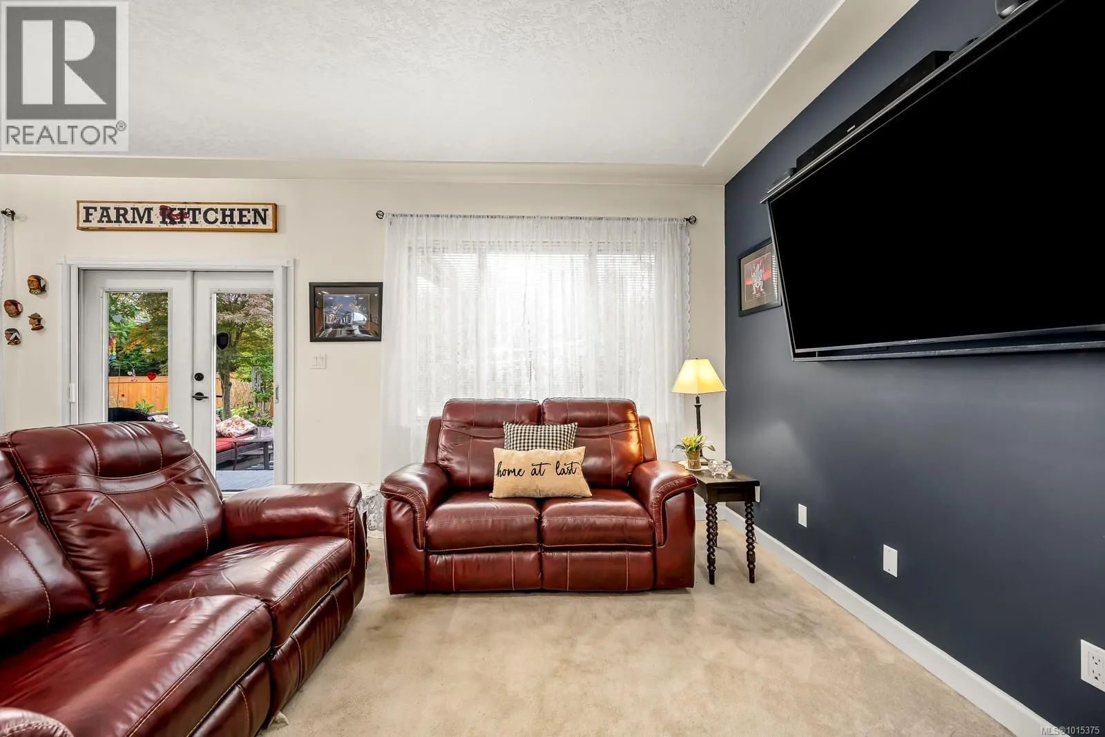 589 Monarch Dr