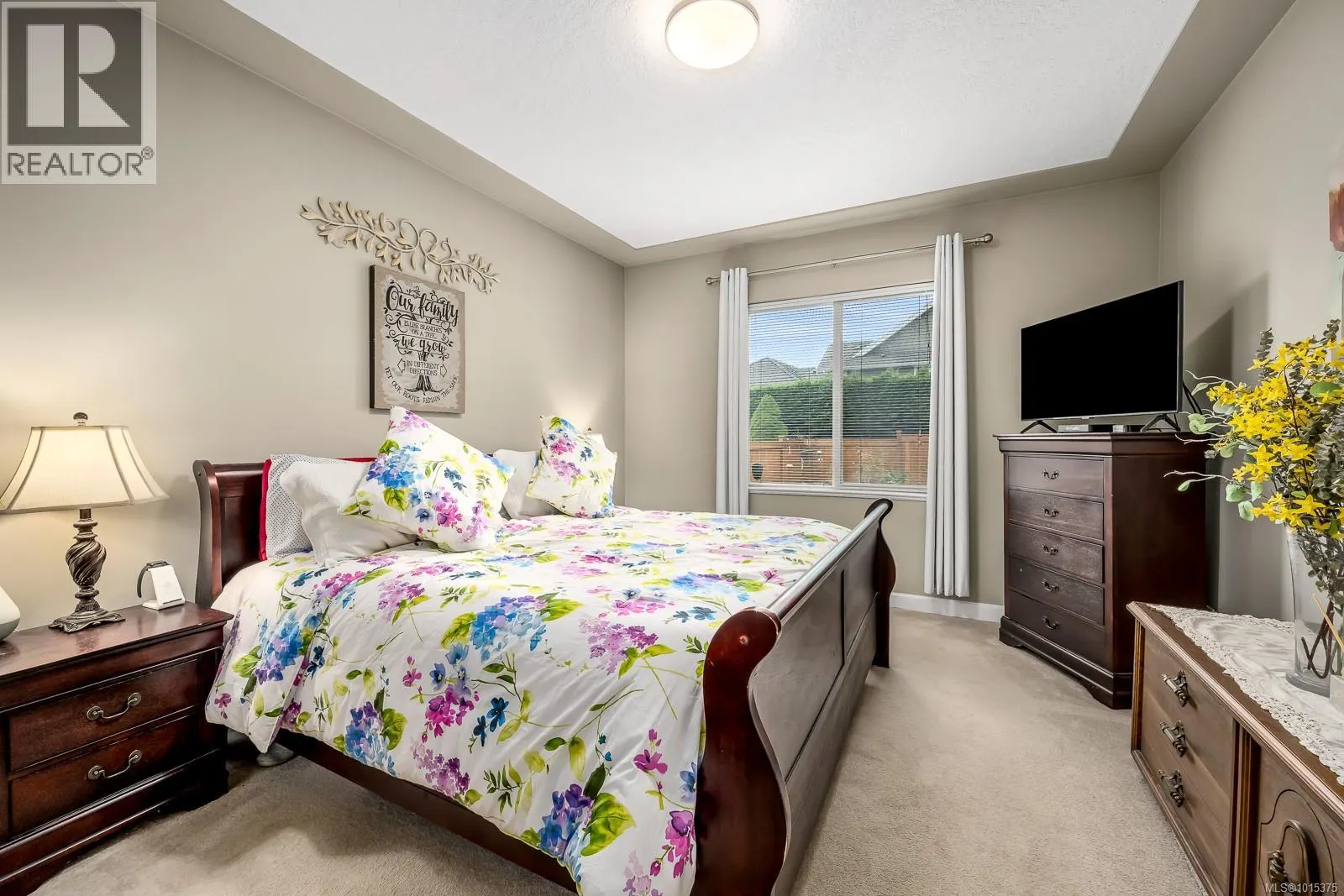 589 Monarch Dr