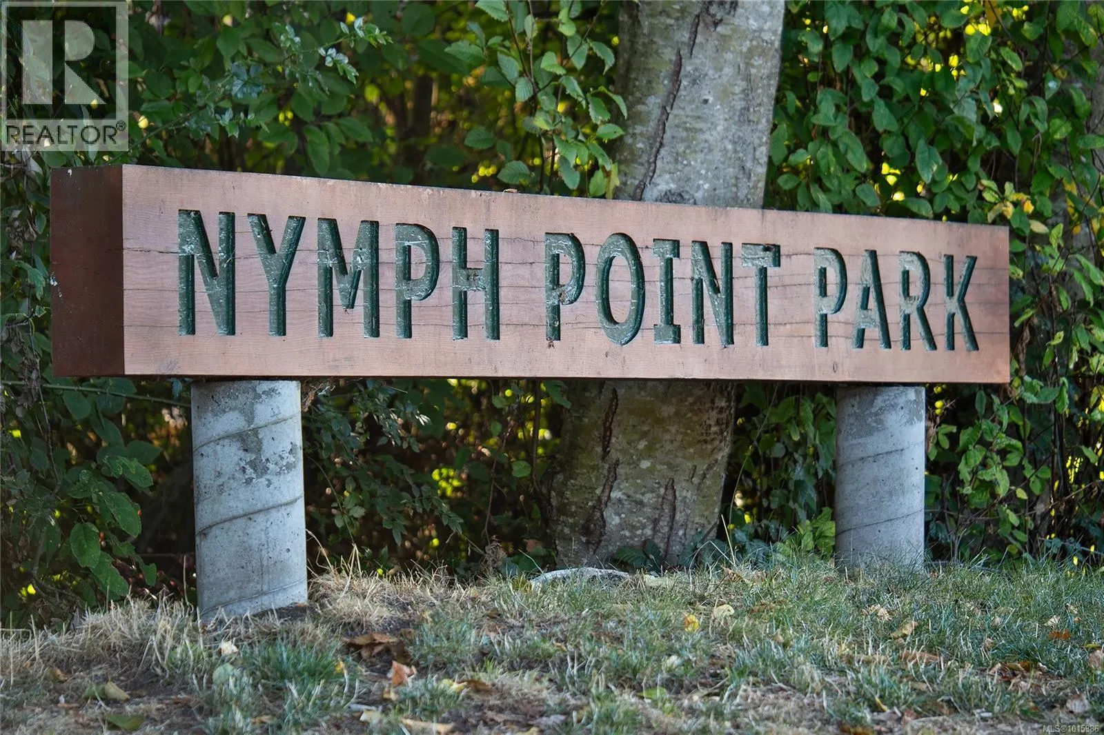 206 10660 McDonald Park Rd