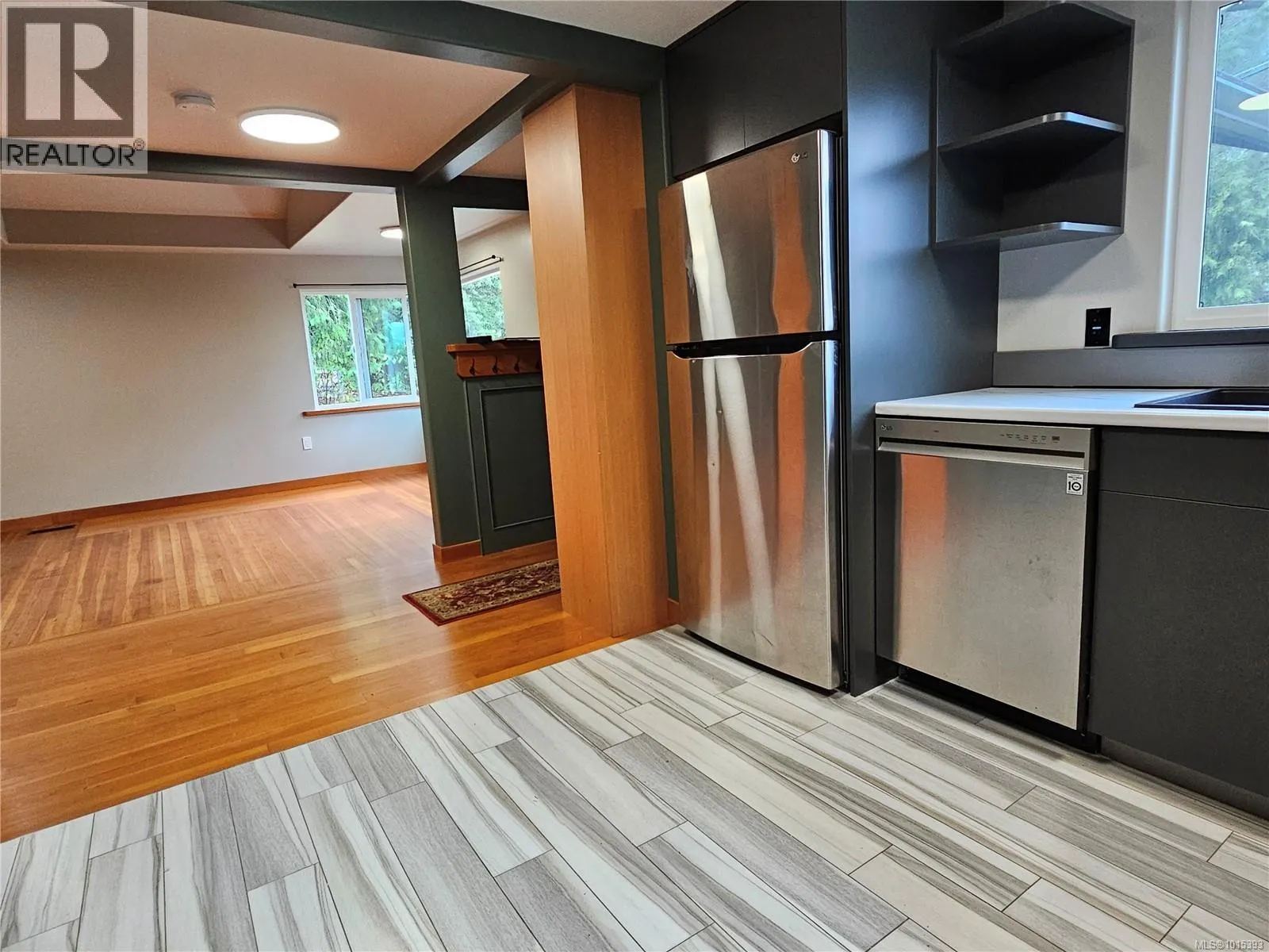 227 Stormont Rd