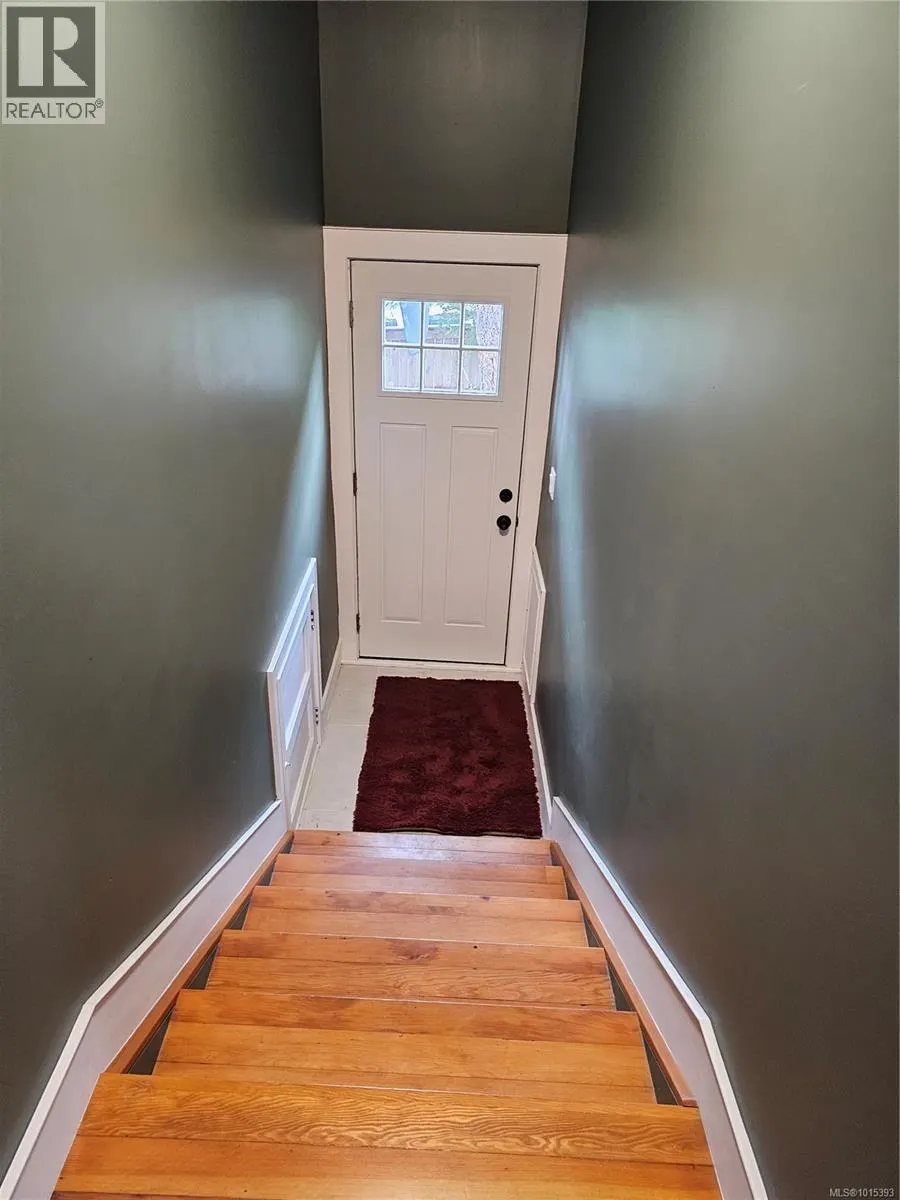 227 Stormont Rd