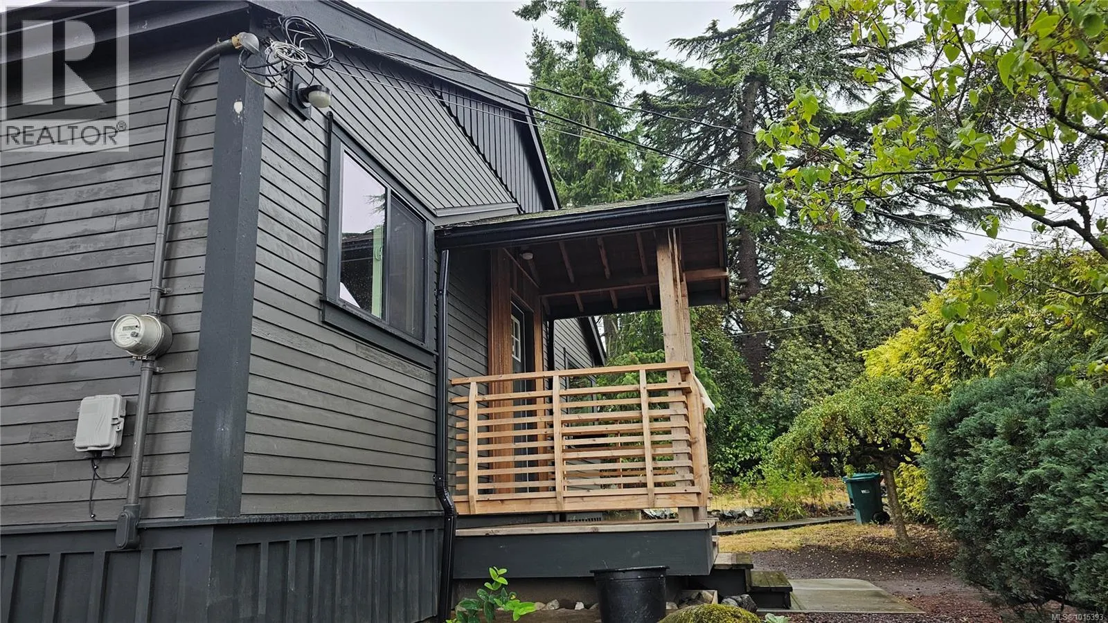 227 Stormont Rd