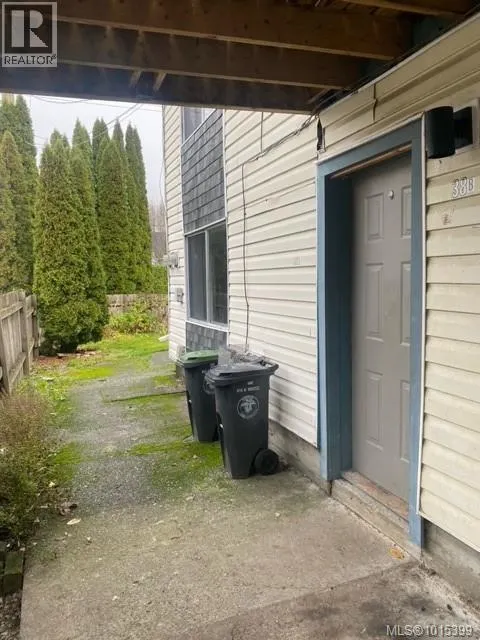38 Cowichan Ave