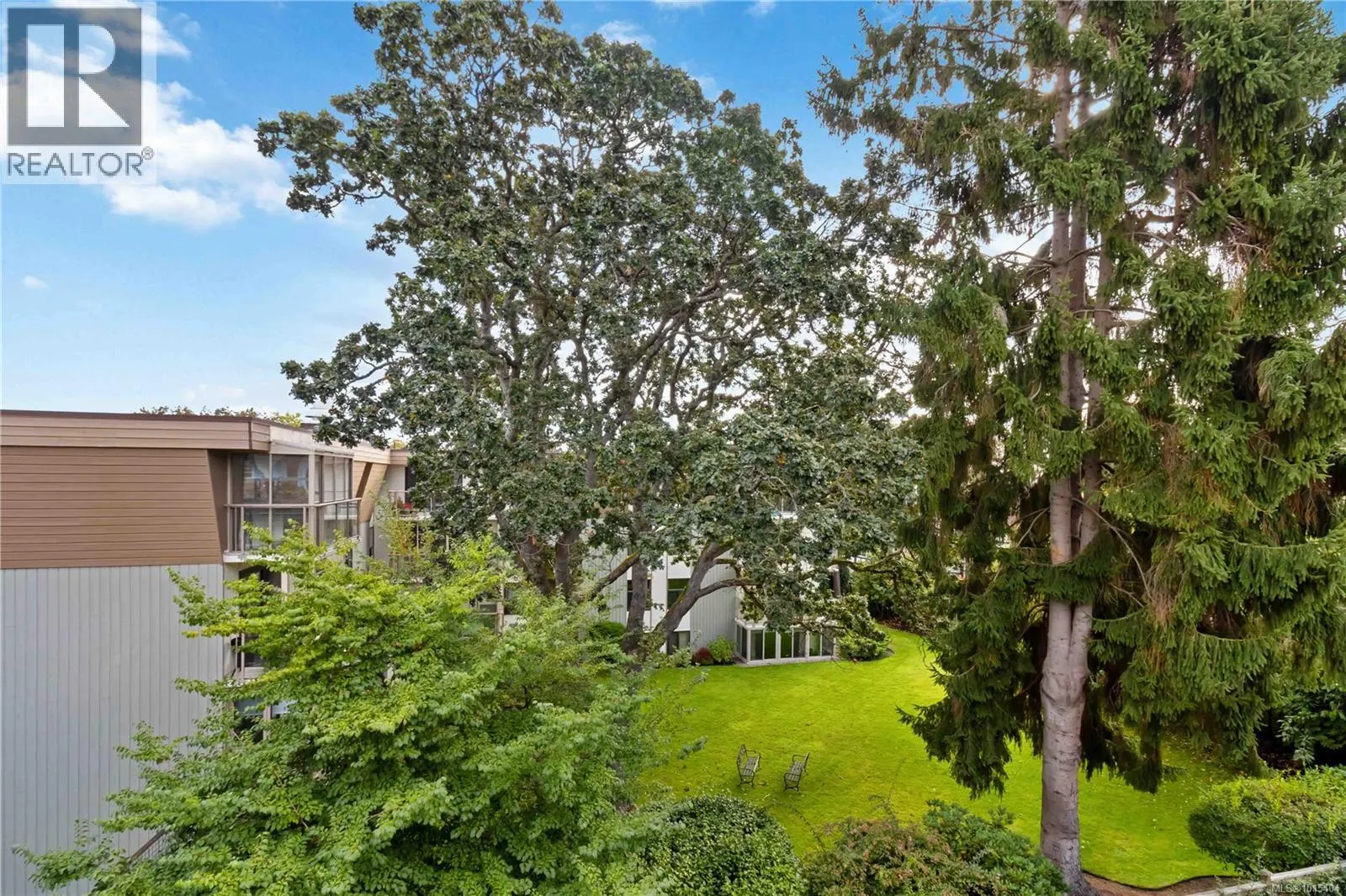 408 2119 Oak Bay Ave