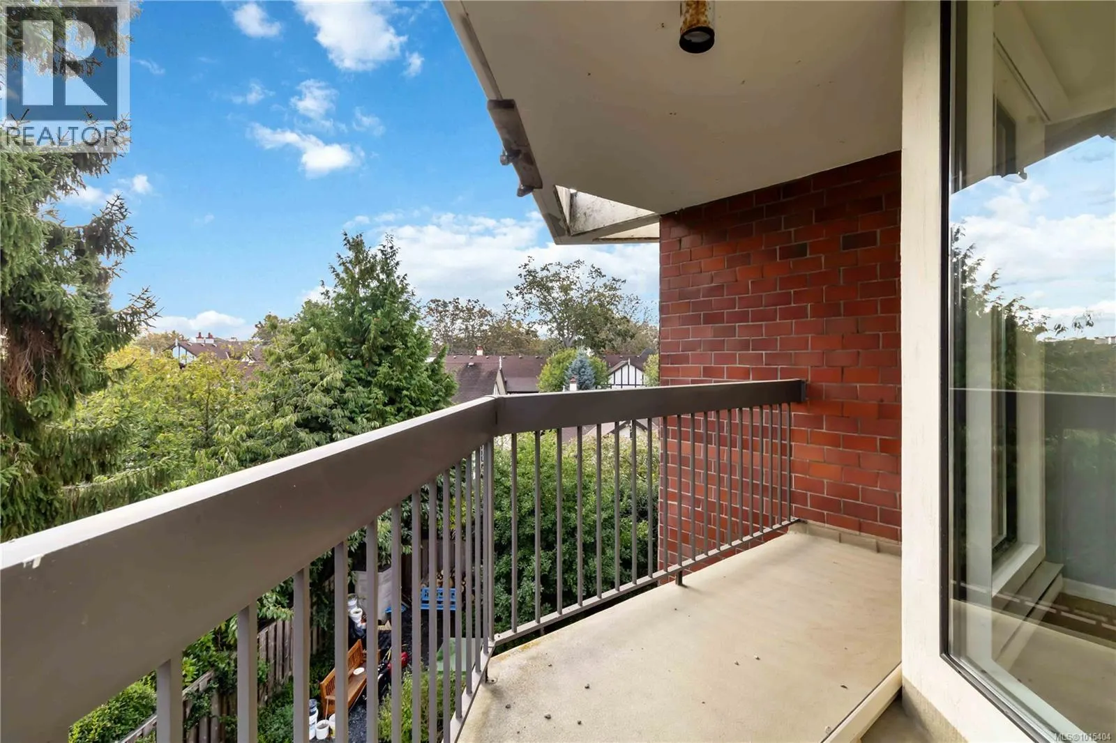 408 2119 Oak Bay Ave