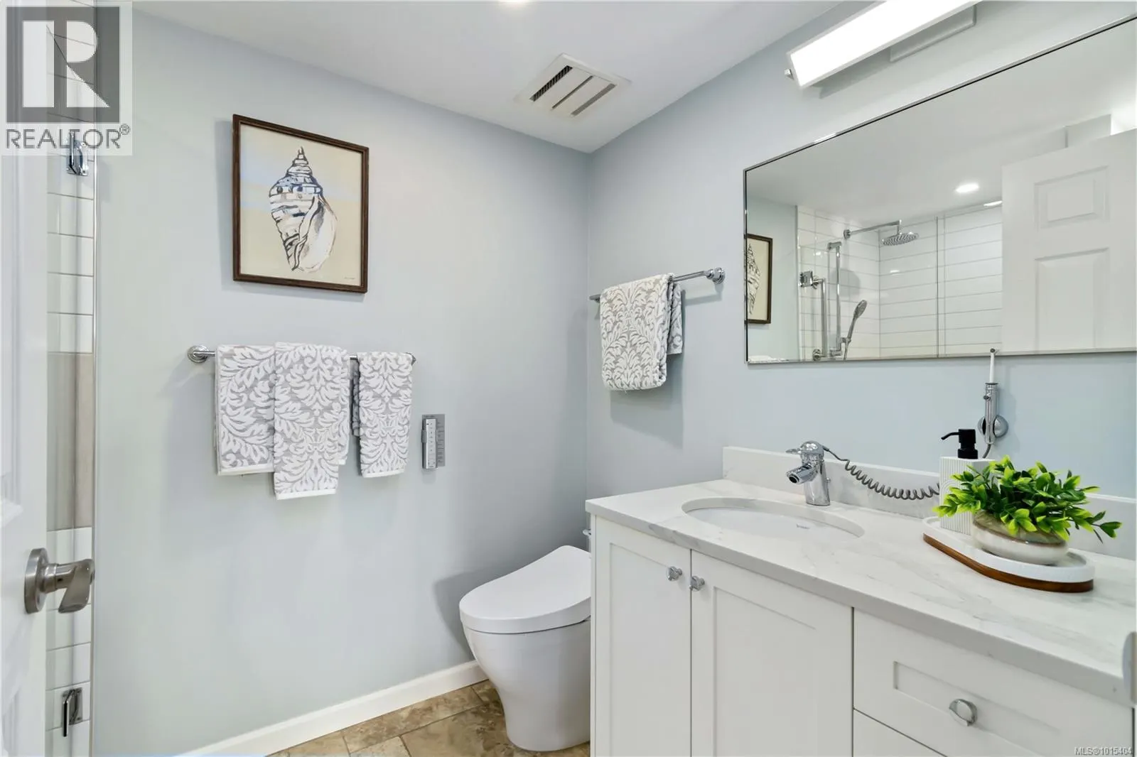 408 2119 Oak Bay Ave