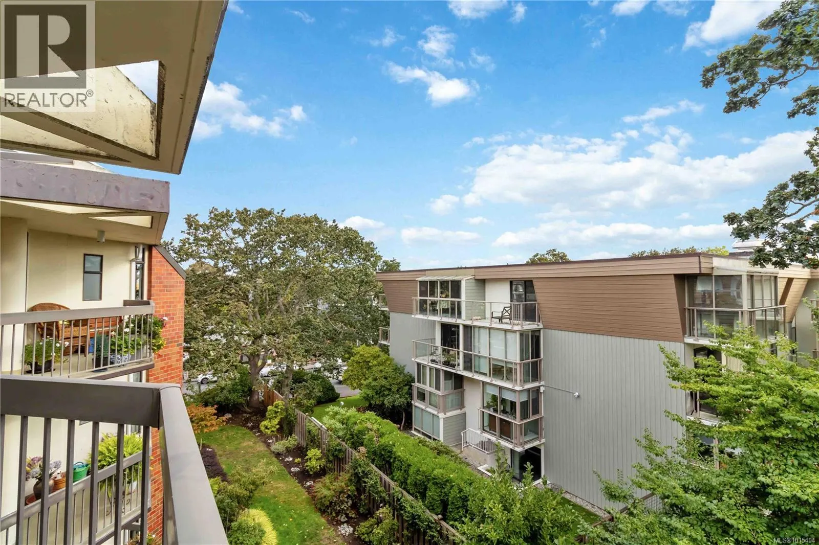 408 2119 Oak Bay Ave