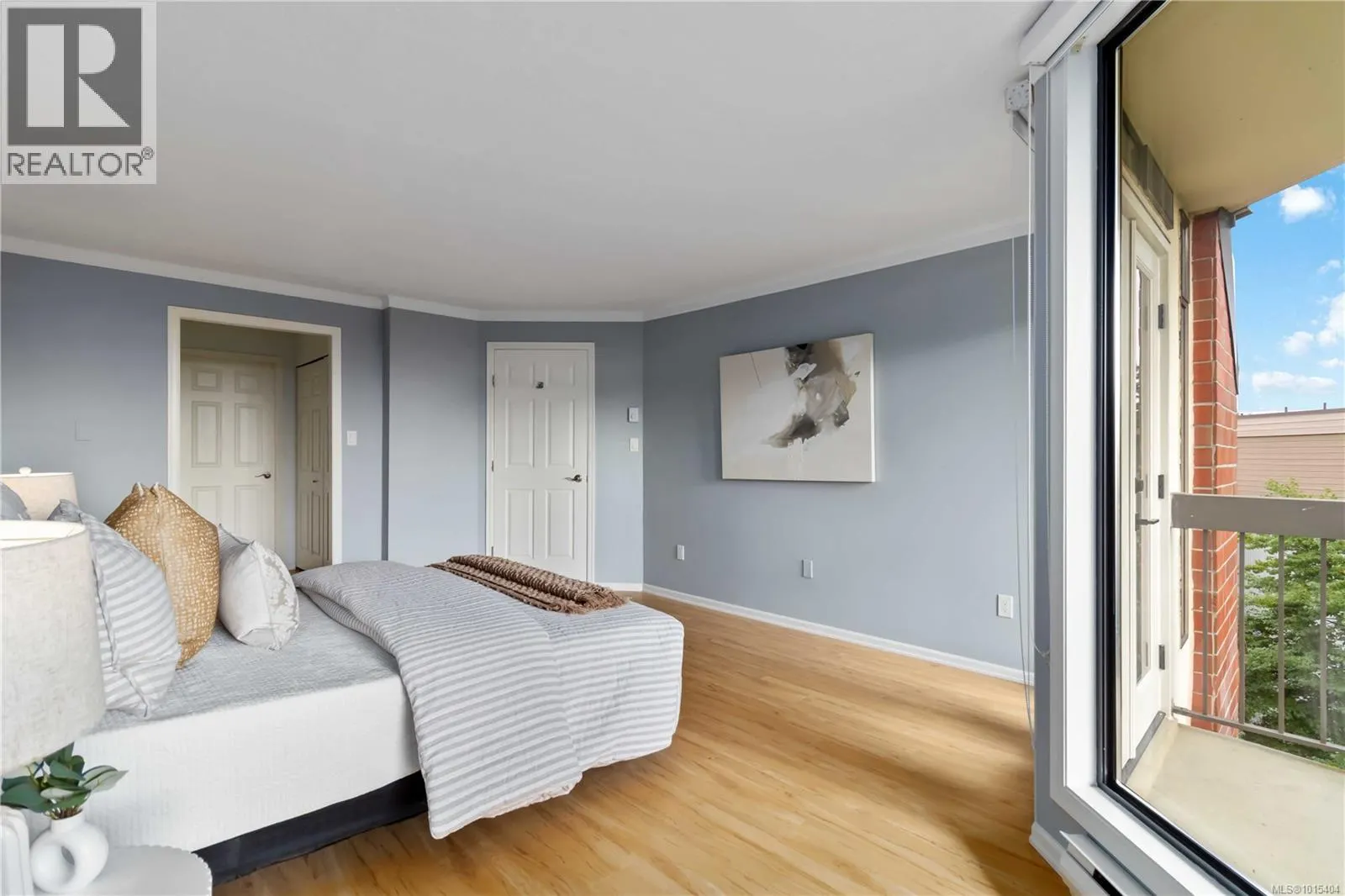 408 2119 Oak Bay Ave