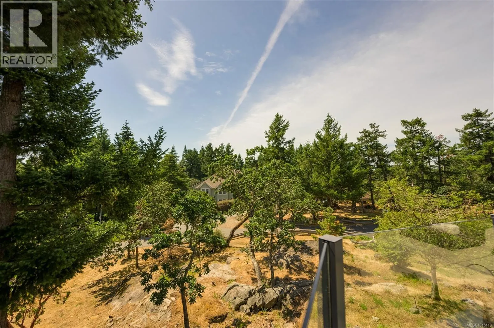 3724 Arbutus Ridge