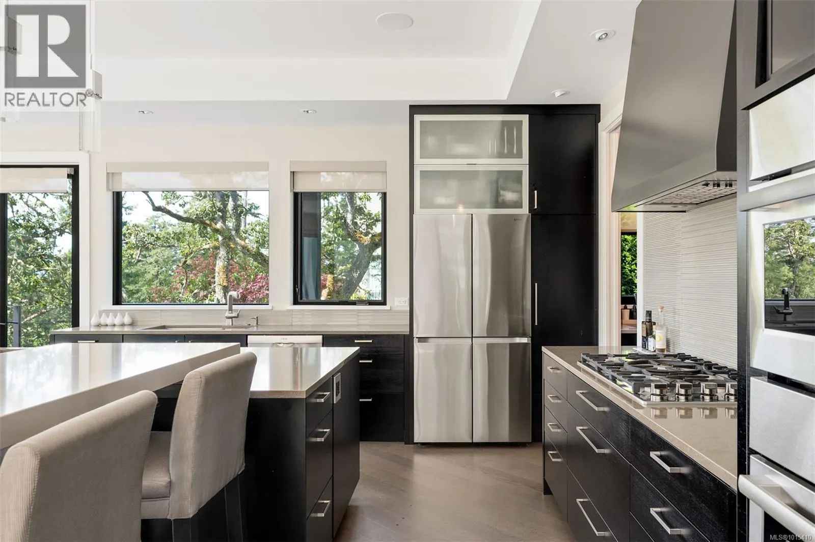 3724 Arbutus Ridge