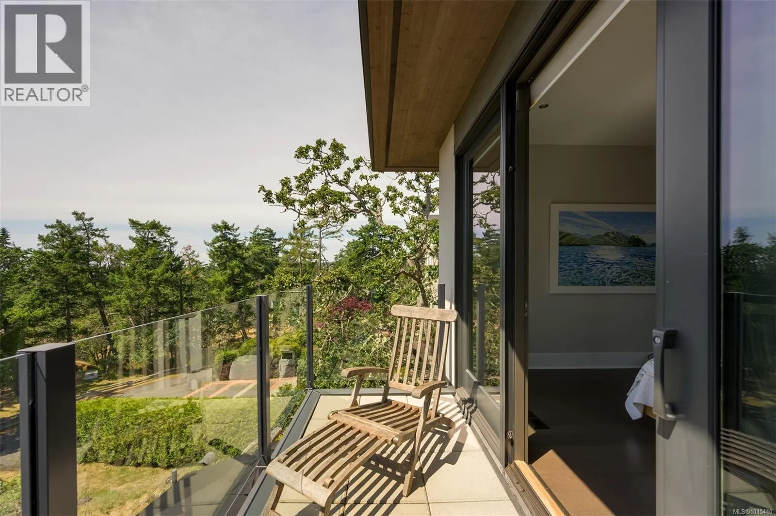 3724 Arbutus Ridge