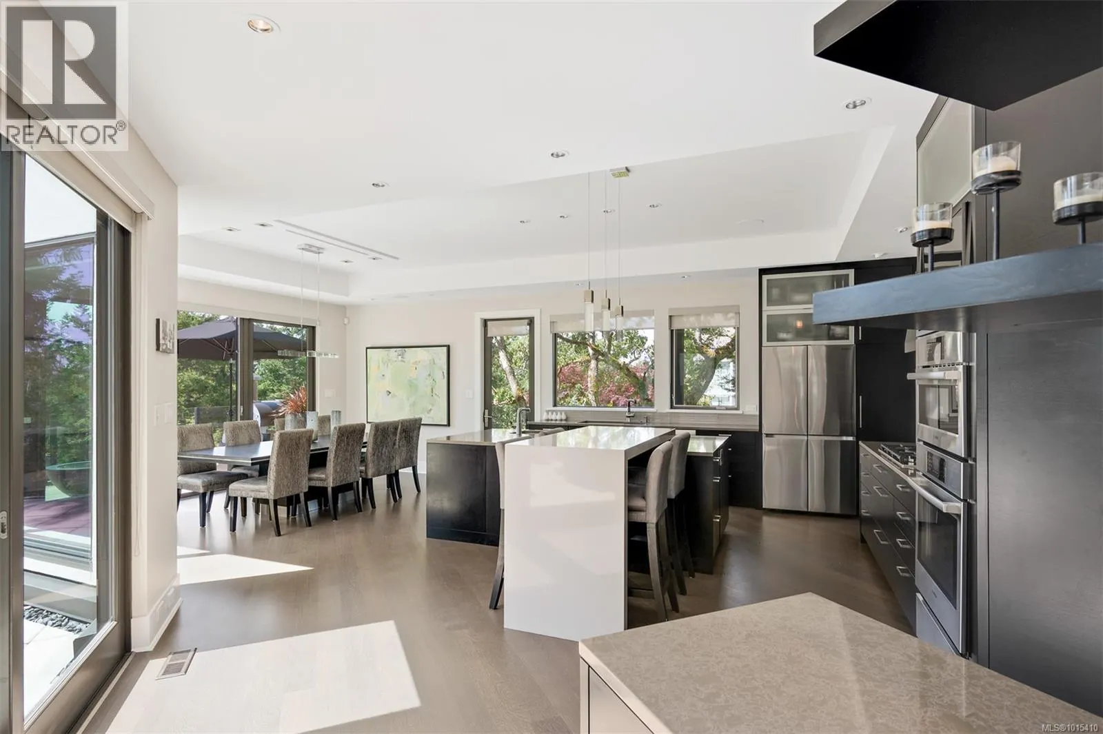 3724 Arbutus Ridge