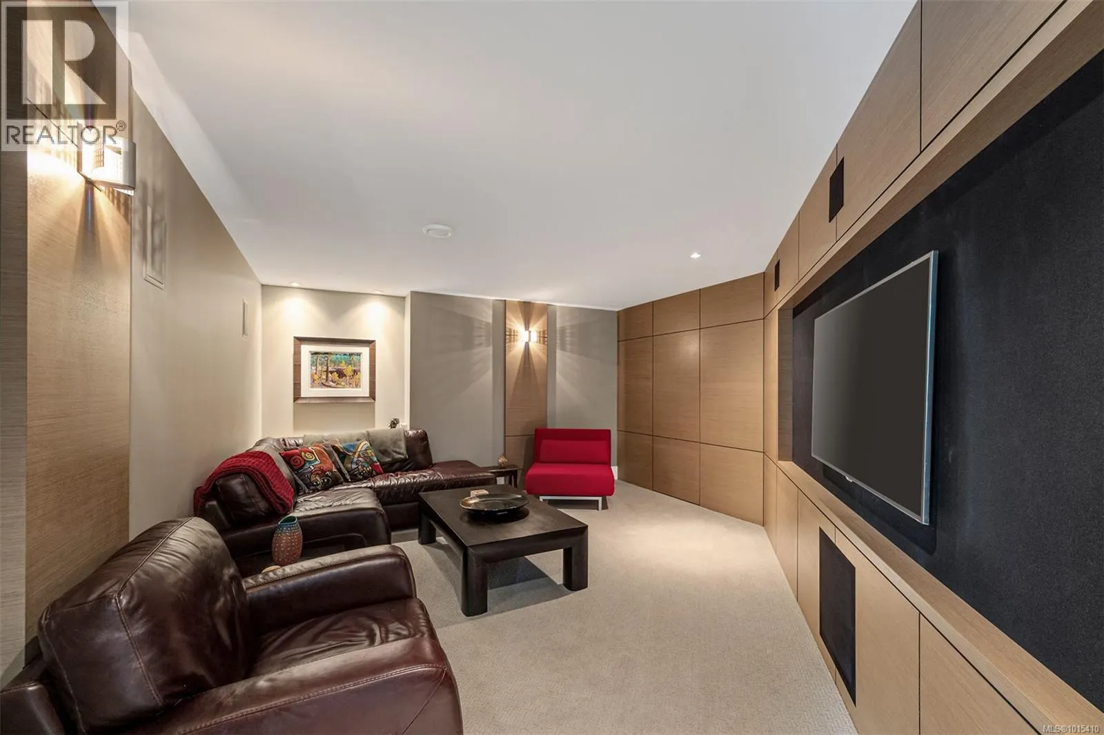 3724 Arbutus Ridge