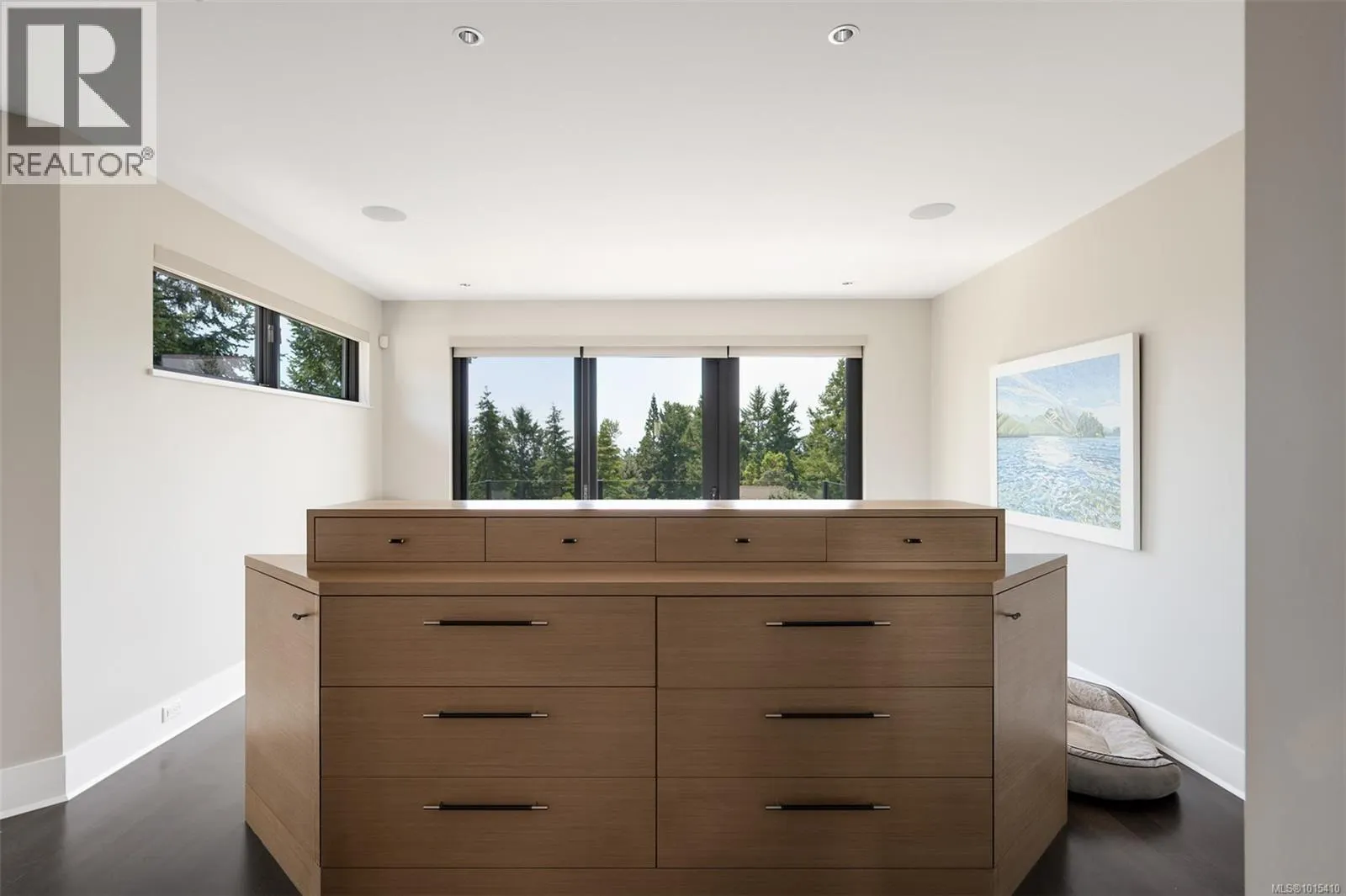 3724 Arbutus Ridge