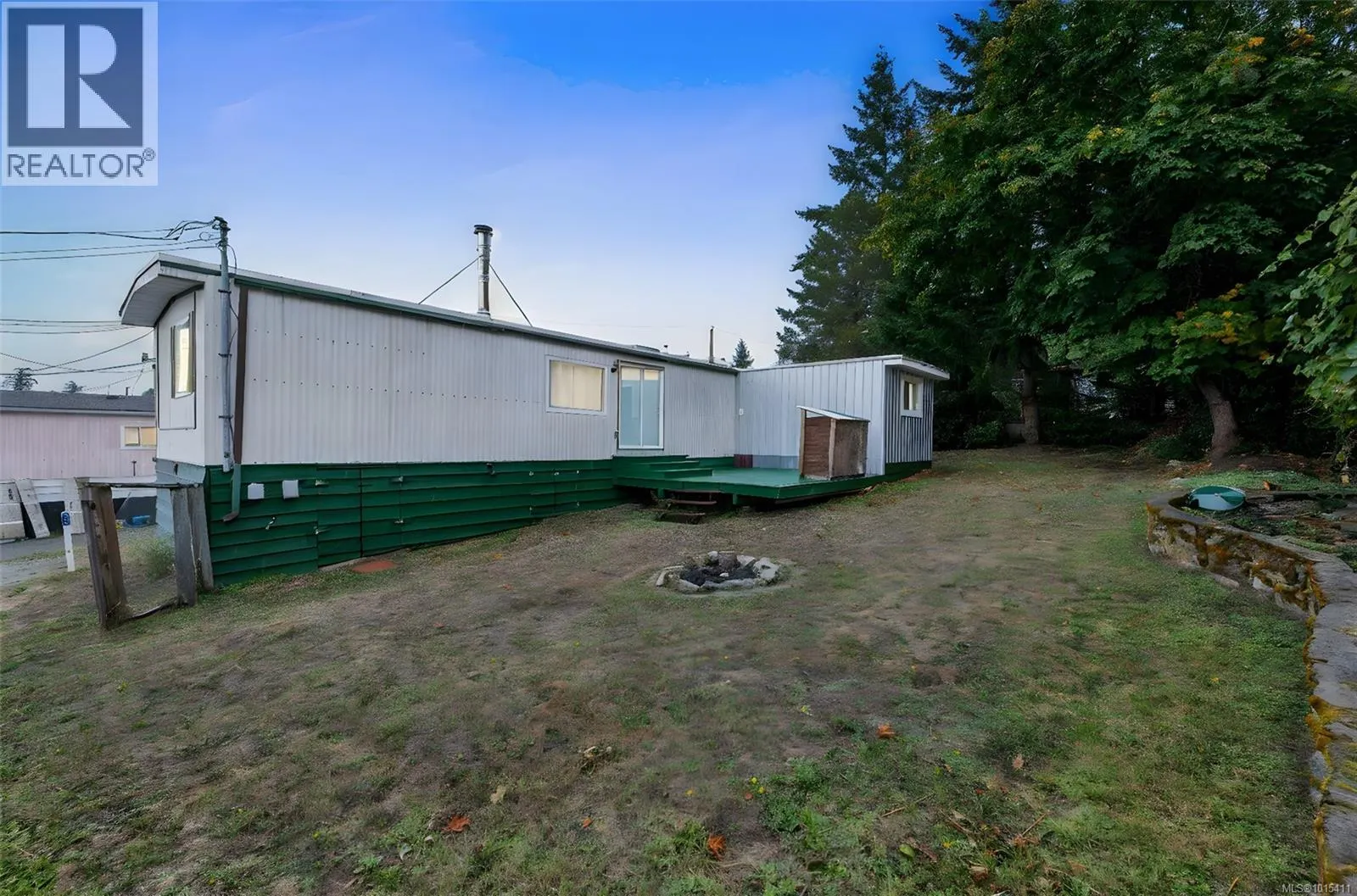 20 7390 West Saanich Rd