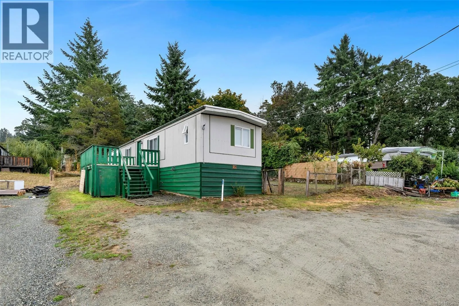 20 7390 West Saanich Rd