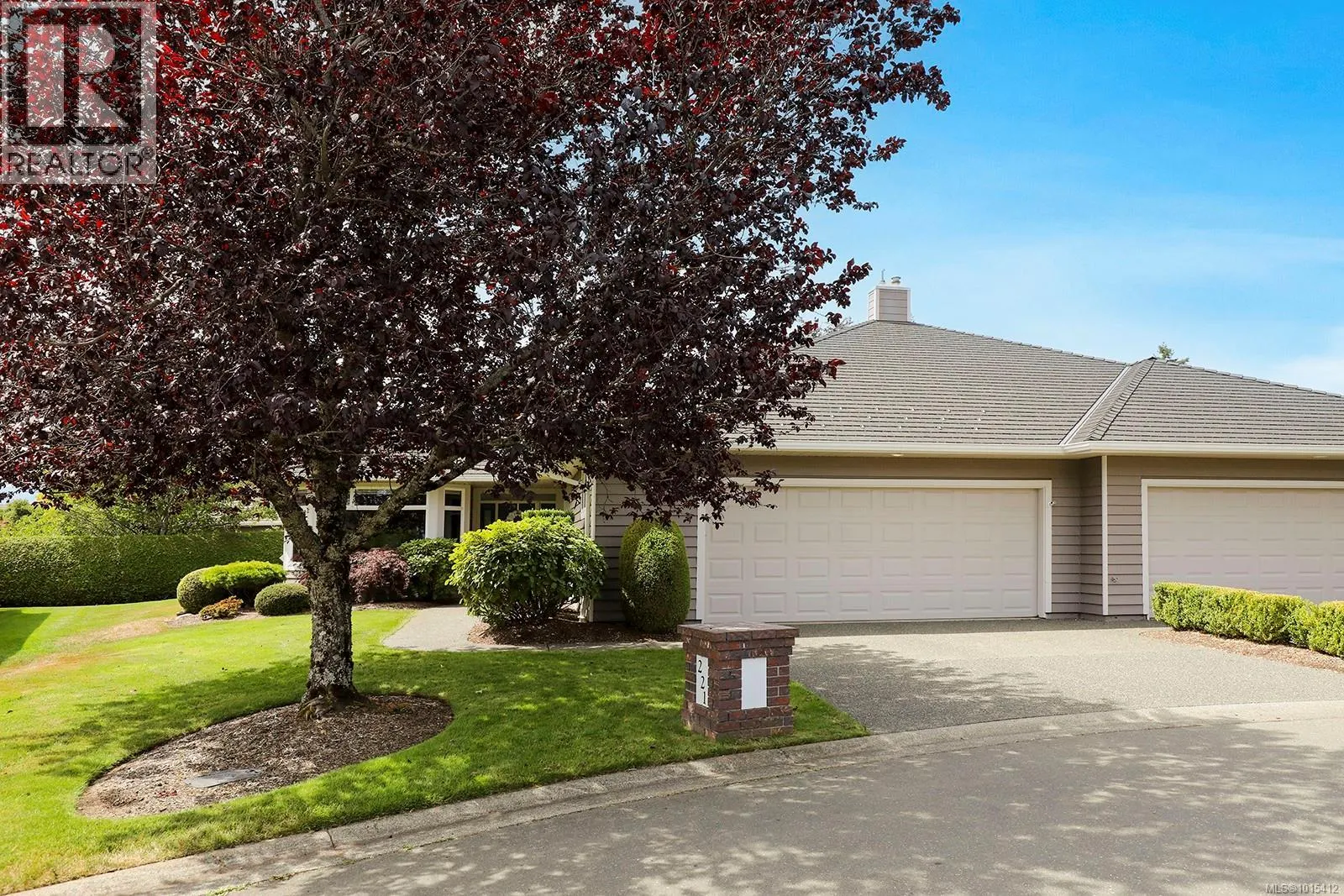 221 3399 Crown Isle Dr