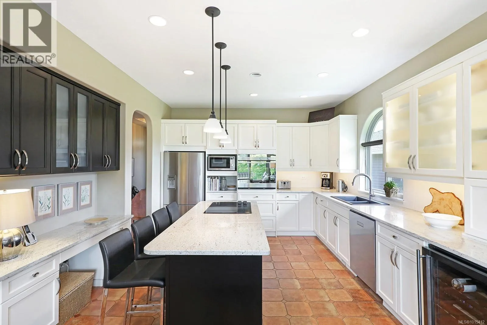 221 3399 Crown Isle Dr