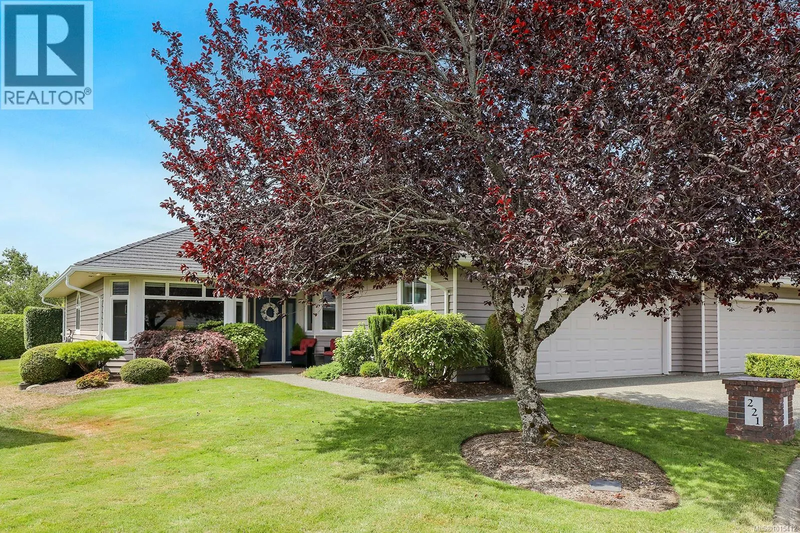 221 3399 Crown Isle Dr
