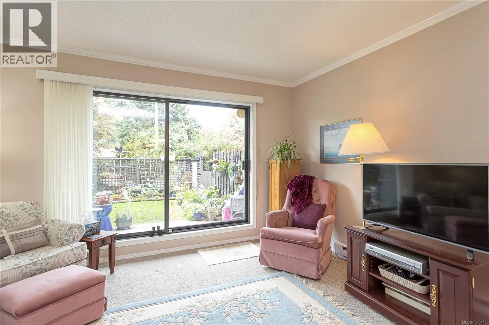 110 130 Sunningdale Rd E