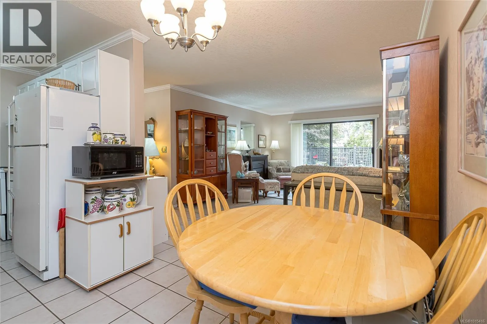 110 130 Sunningdale Rd E