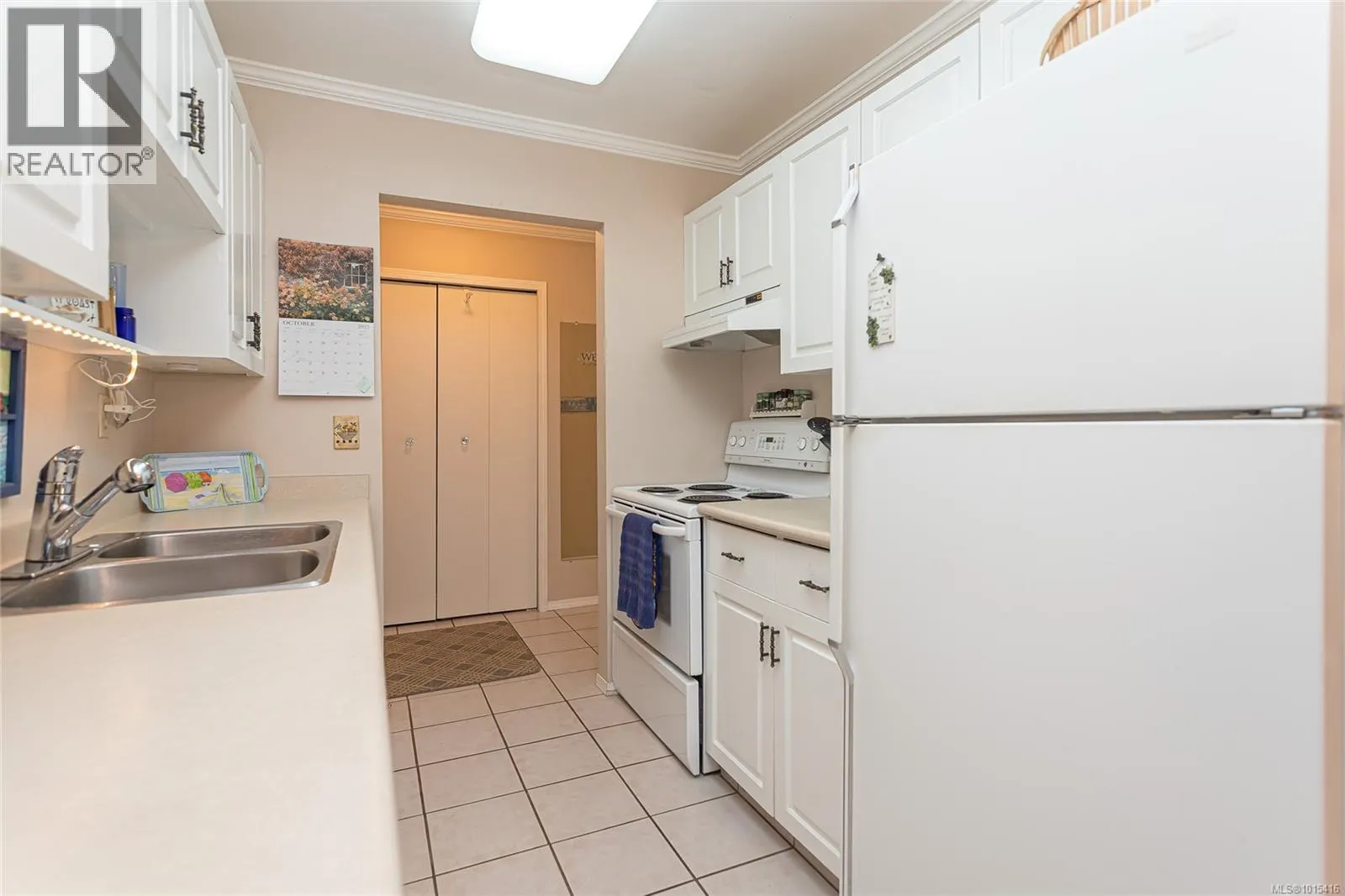 110 130 Sunningdale Rd E